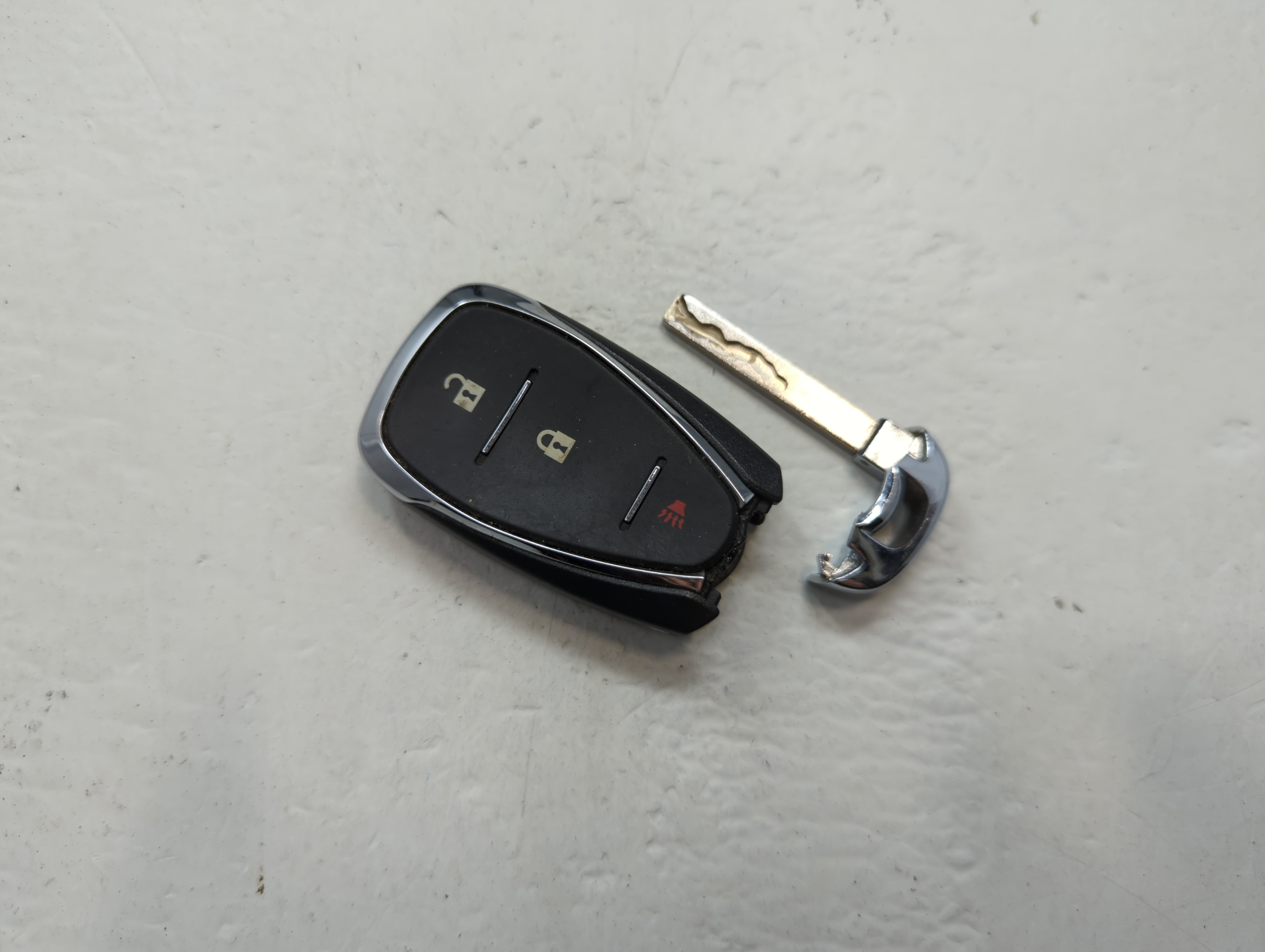 Chevrolet Equinox Keyless Entry Remote Fob HYQ4AA 13529665 | 13508766 |13585723  - Oemusedautoparts1.com