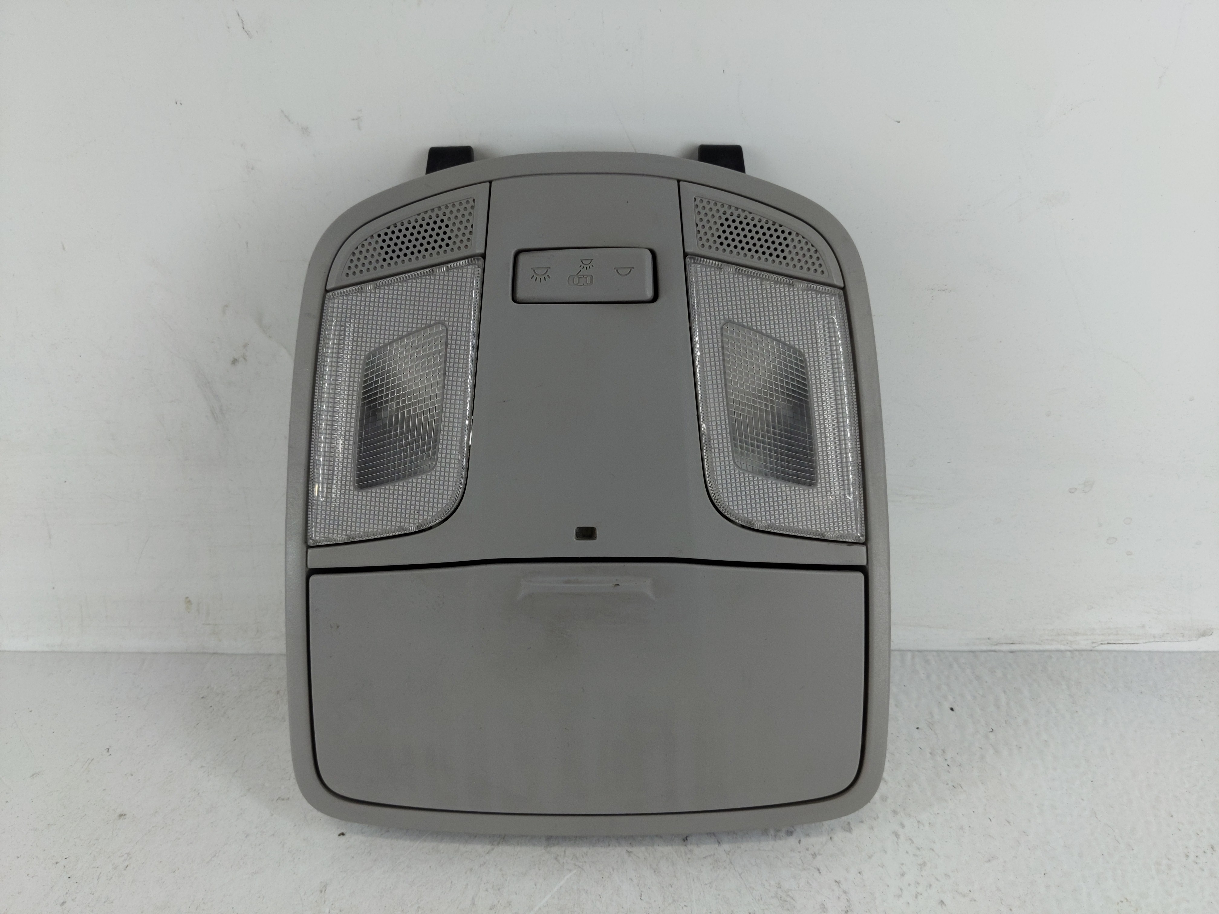 2017 Hyundai Sonata Overhead Roof Console 1168365 - Oemusedautoparts1.com