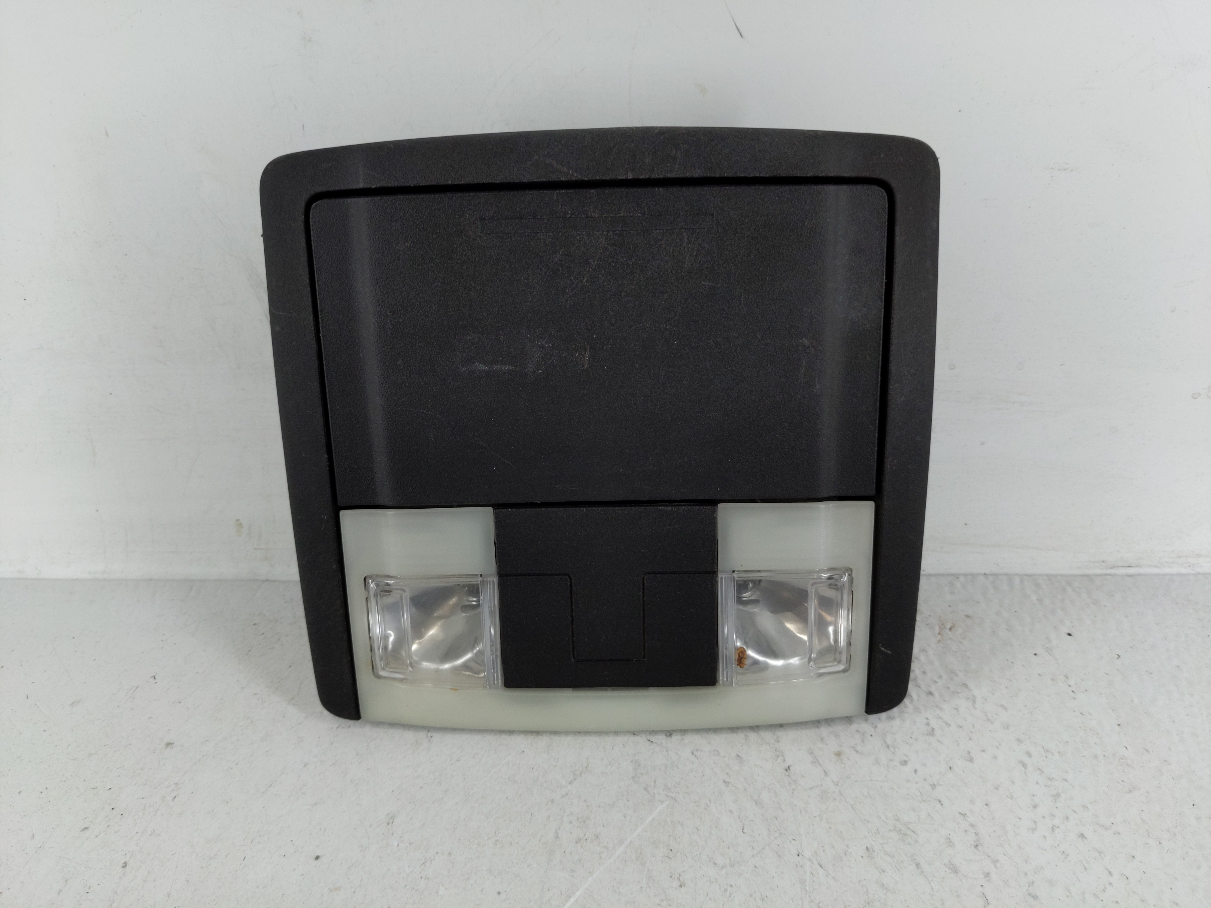 2015 Ford Taurus Overhead Roof Console 1168391 - Oemusedautoparts1.com