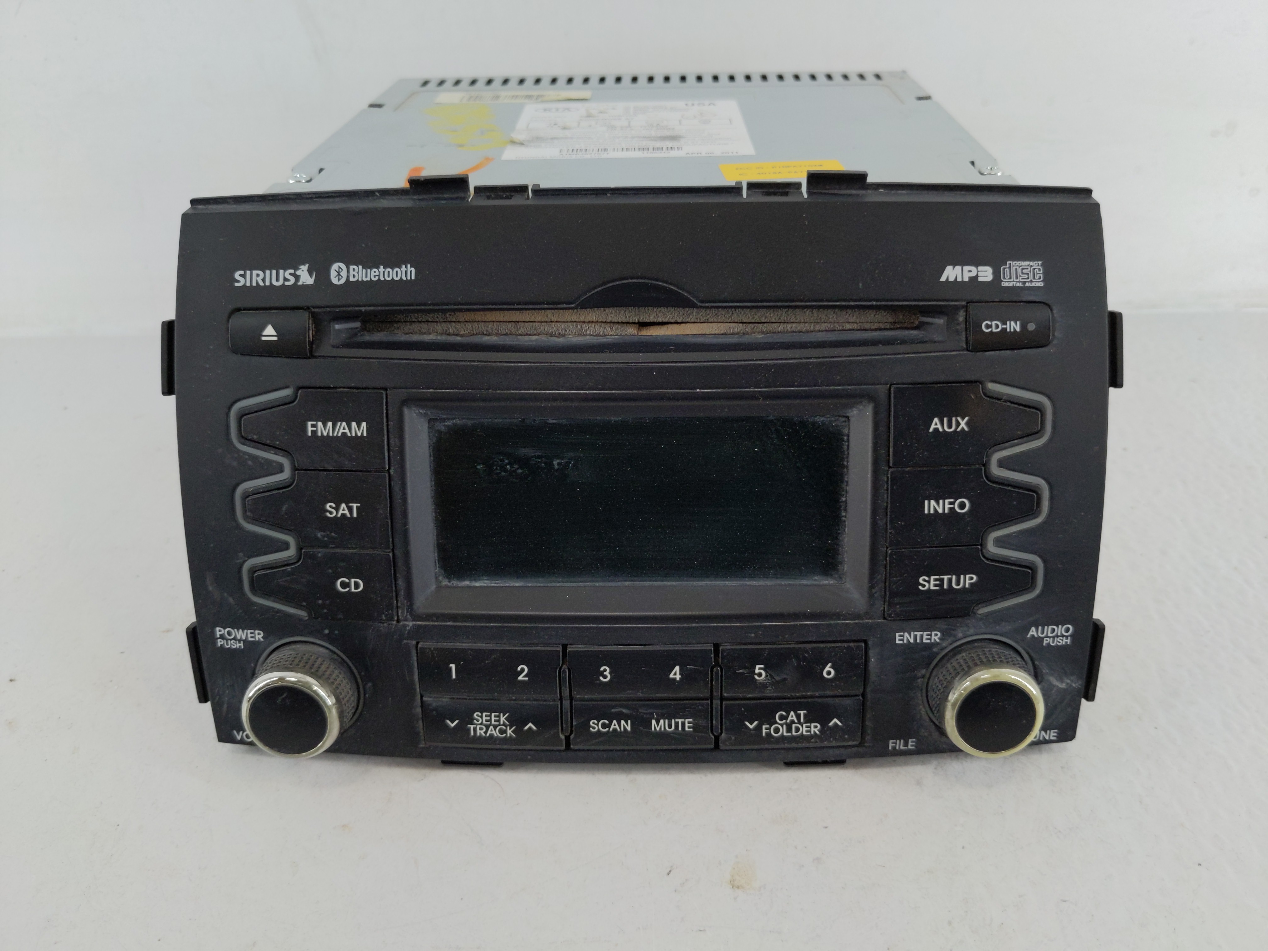 2011-2013 Kia Sorento Am Fm Cd Player Radio Receiver 1168446 - Oemusedautoparts1.com