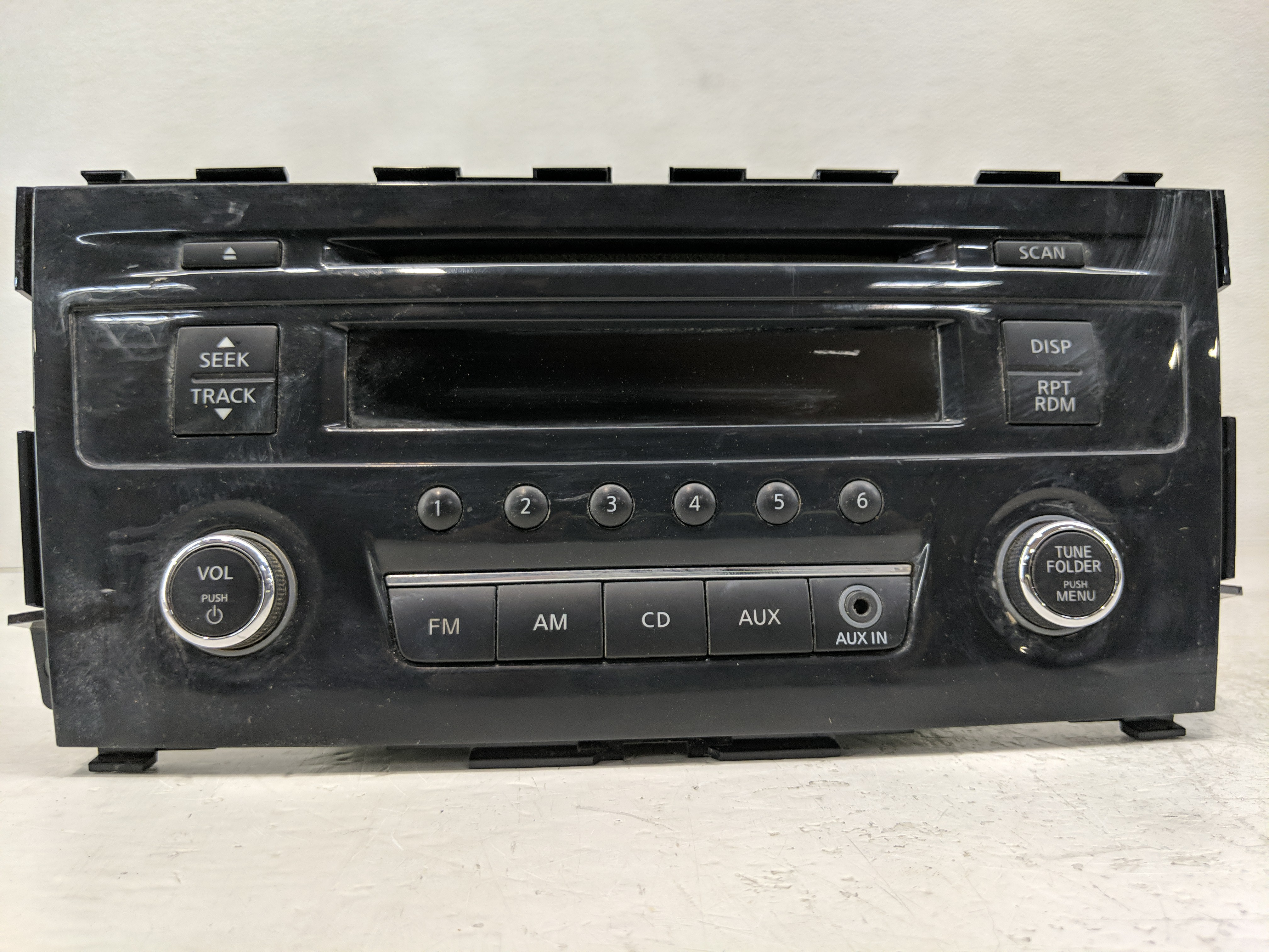 2013-2015 Nissan Altima Am Fm Cd Player Radio Receiver 1168456 - Oemusedautoparts1.com