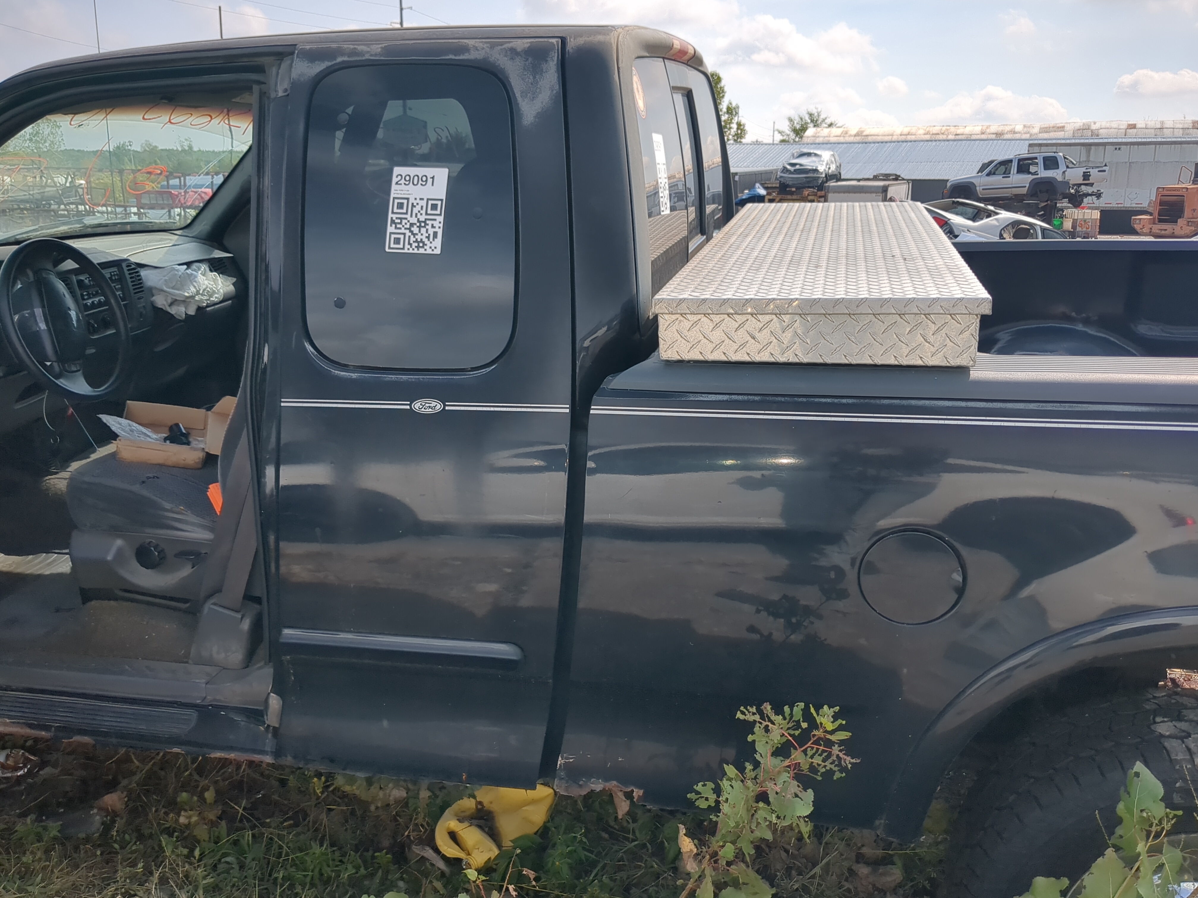 1999-2003 Ford F-150 Driver Rear Door Oem 1168628 - Oemusedautoparts1.com