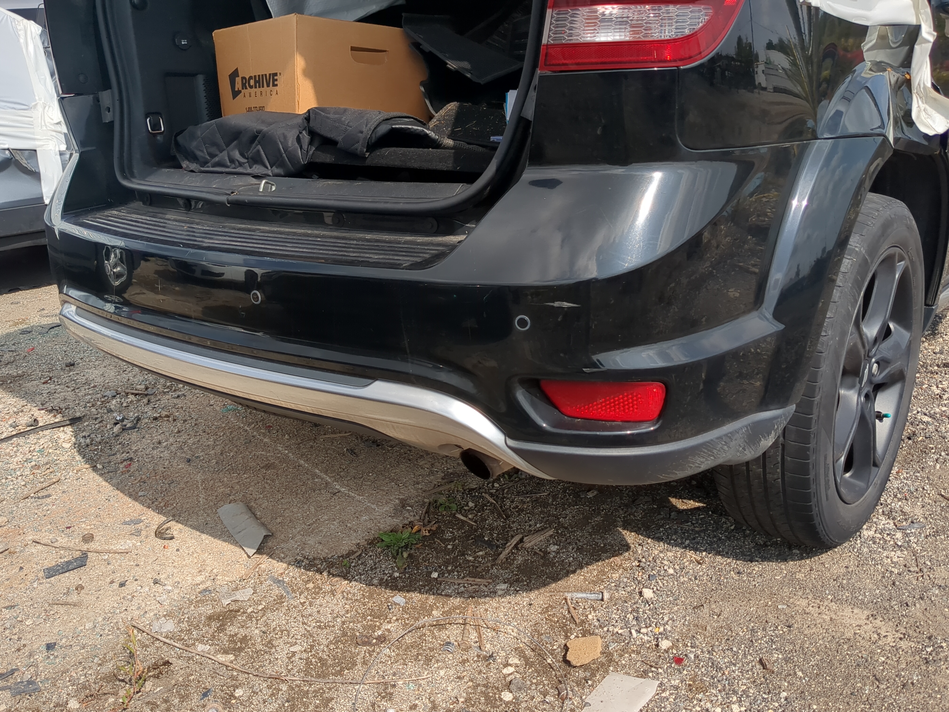 2011-2020 Dodge Journey Rear Bumper Assembly Oem 1168679 - Oemusedautoparts1.com