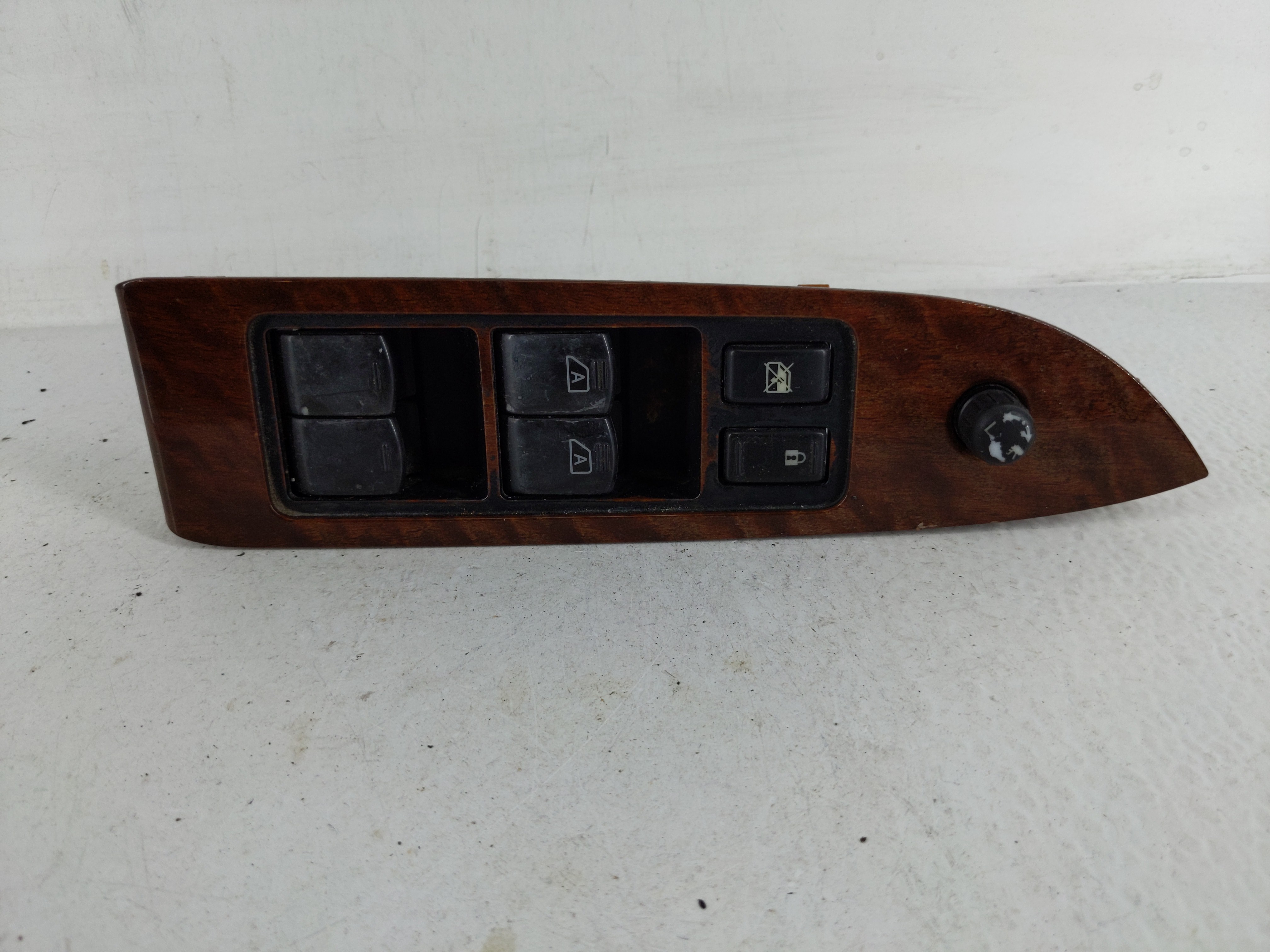 2009-2014 Nissan Murano Driver Left Door Master Power Window Switch 1168766 - Oemusedautoparts1.com