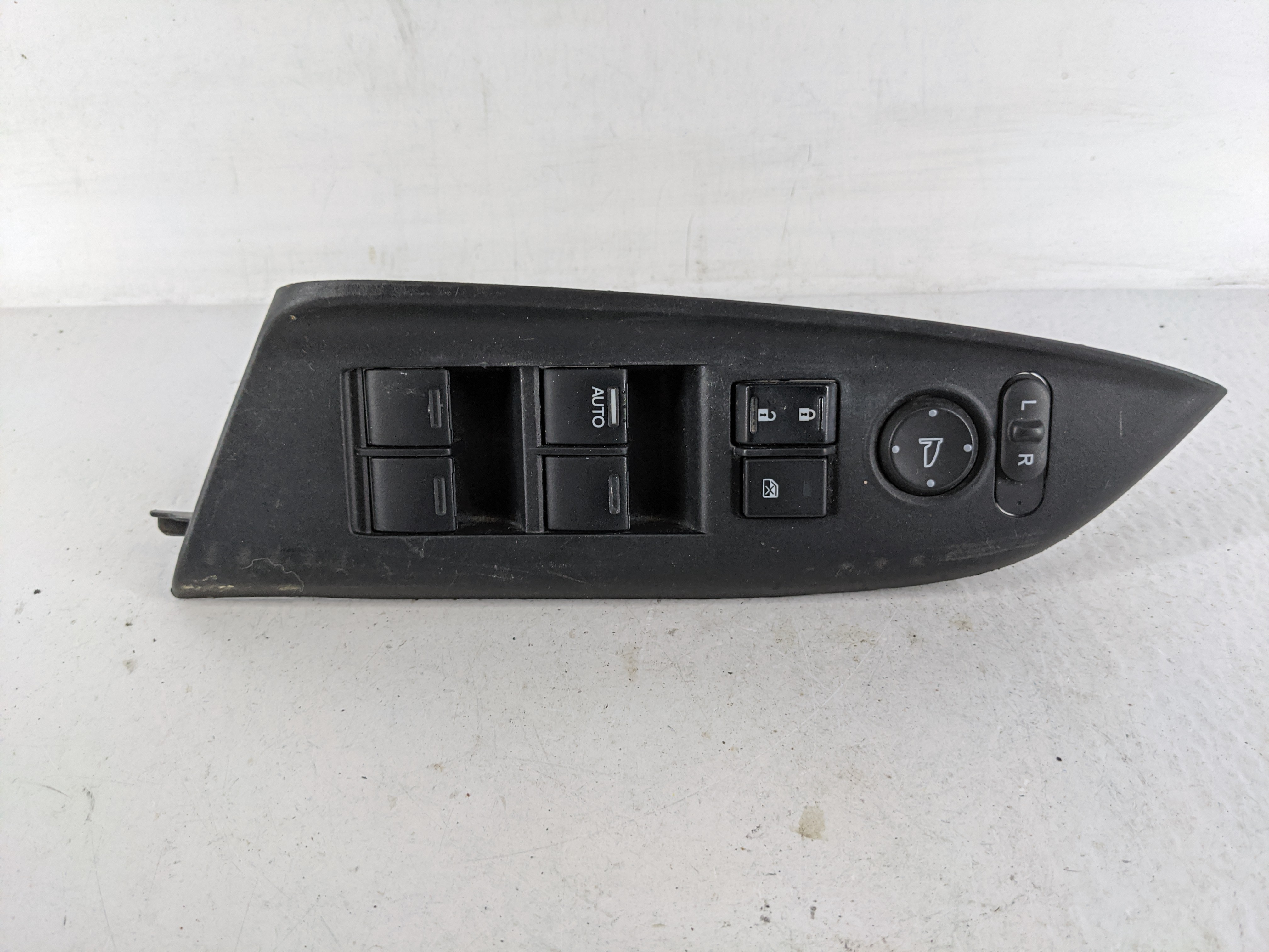 Picture of 2015-2020 Honda Fit Driver Left Door Master Power Window Switch 1168773