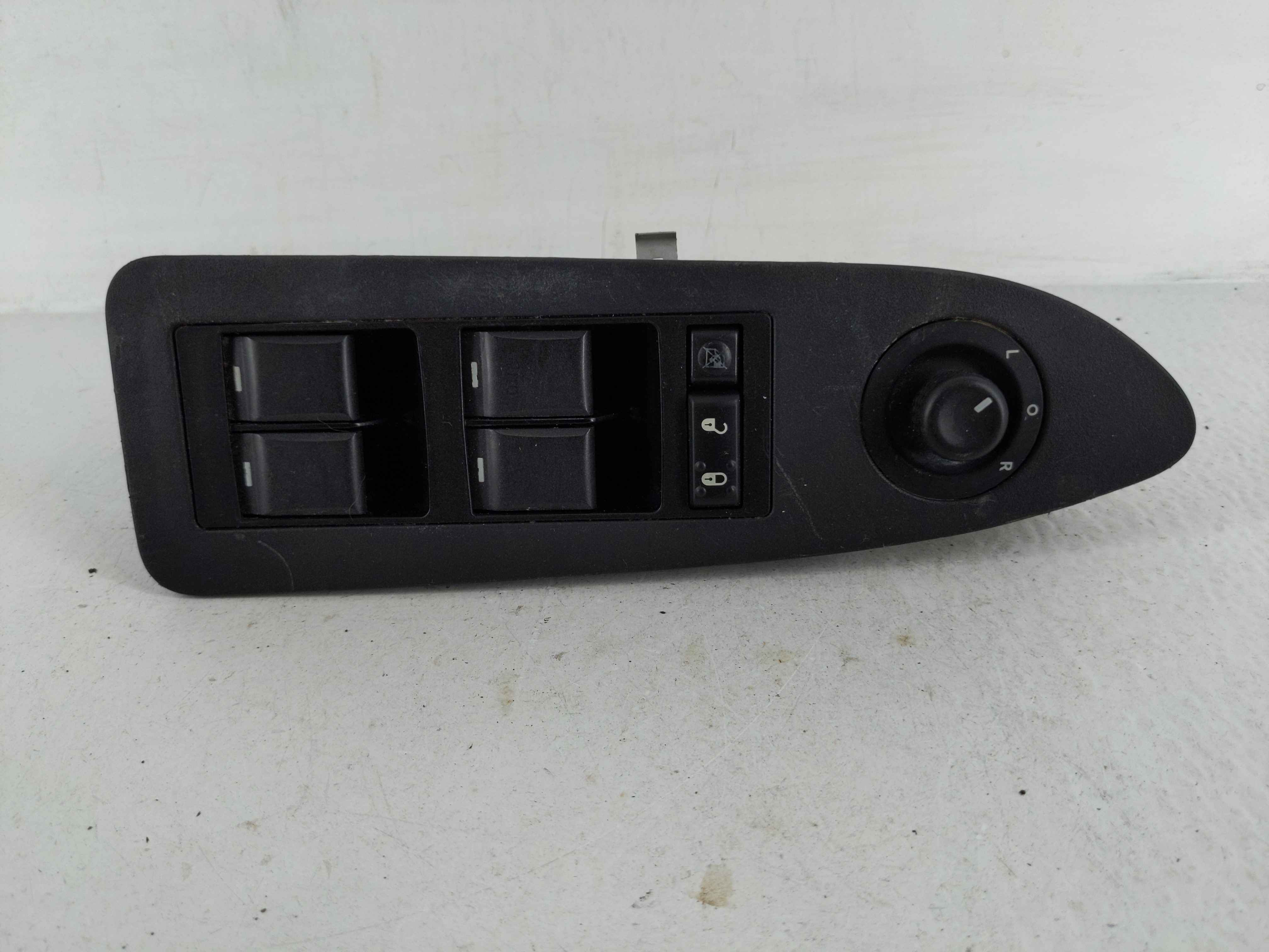 Picture of 2006-2010 Dodge Charger Driver Left Door Master Power Window Switch 1168789