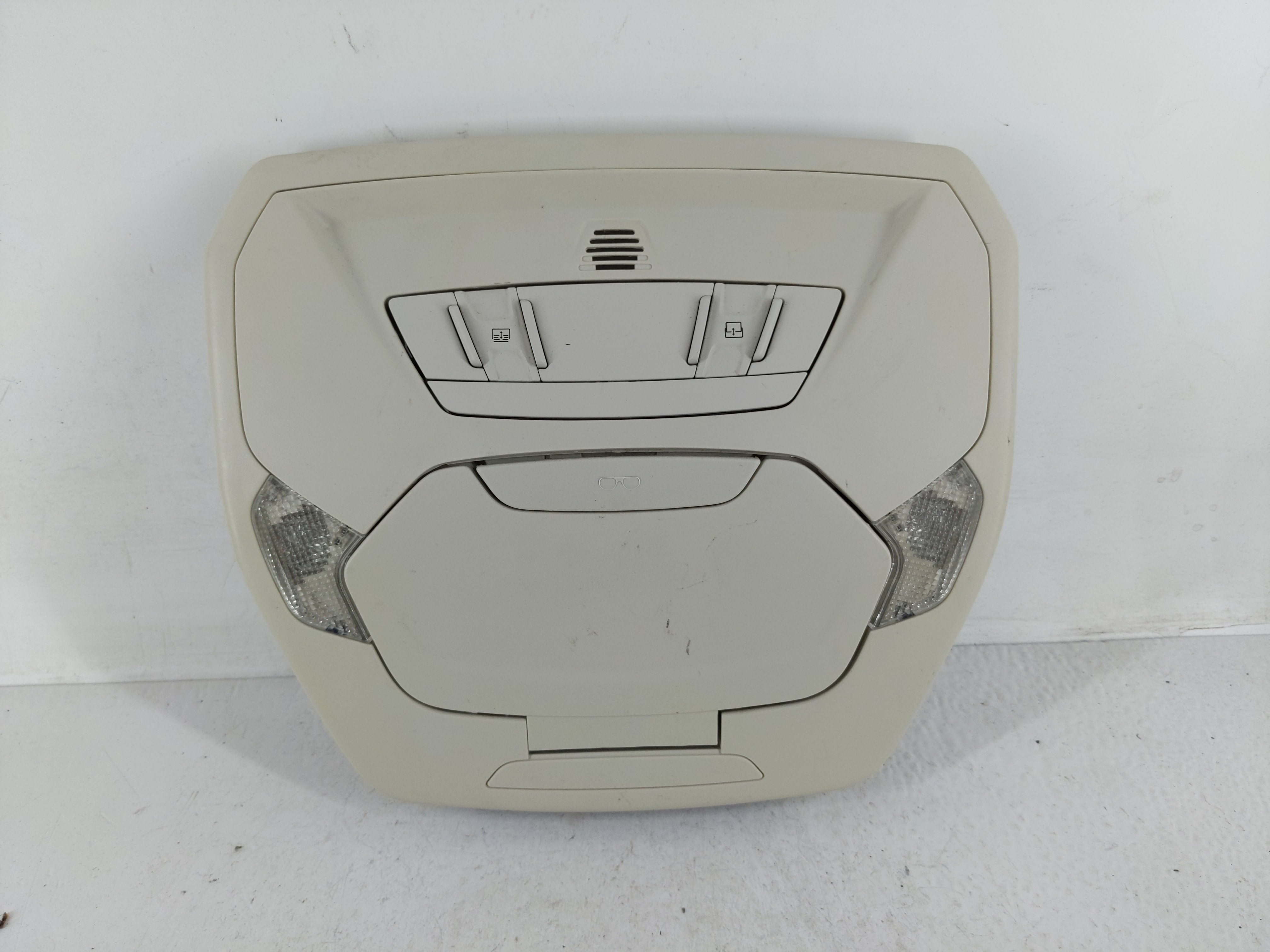 2018 Ford Escape Overhead Roof Console 1168792 - Oemusedautoparts1.com