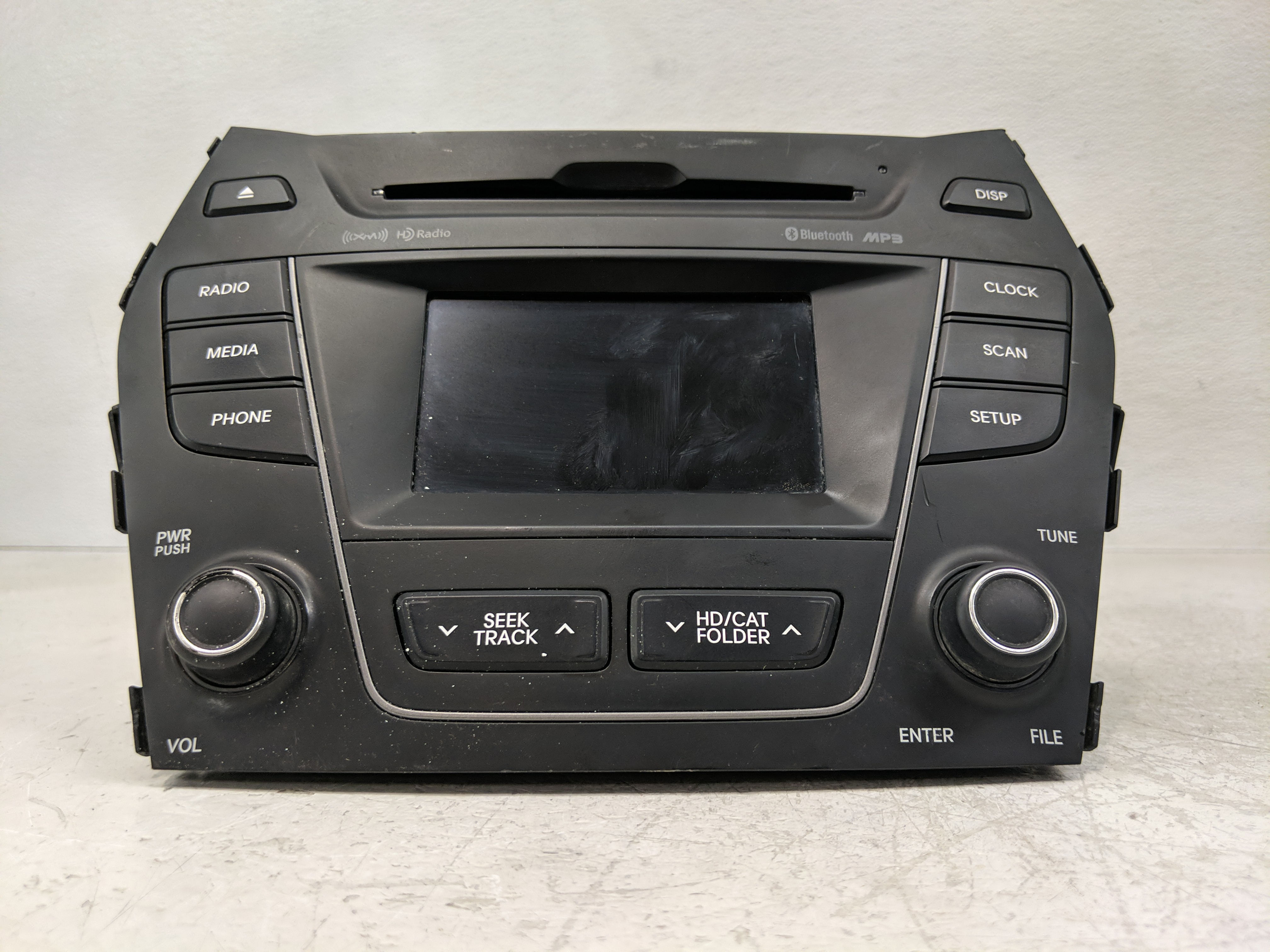 2013-2016 Hyundai Santa Fe Am Fm Cd Player Radio Receiver 1168831 - Oemusedautoparts1.com