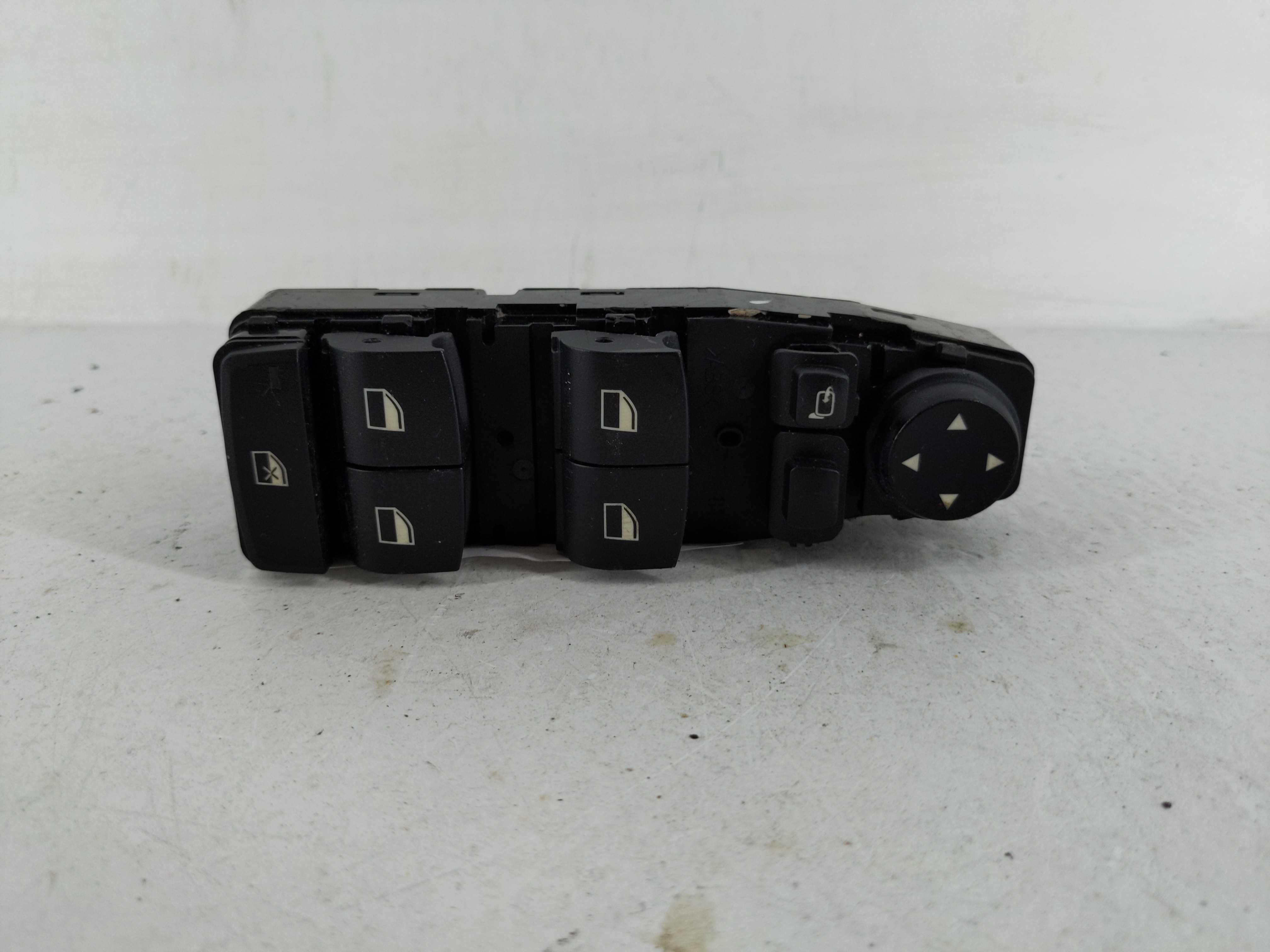 Picture of 2011-2011 Bmw X3 Driver Left Door Master Power Window Switch 9179913-02 1168856