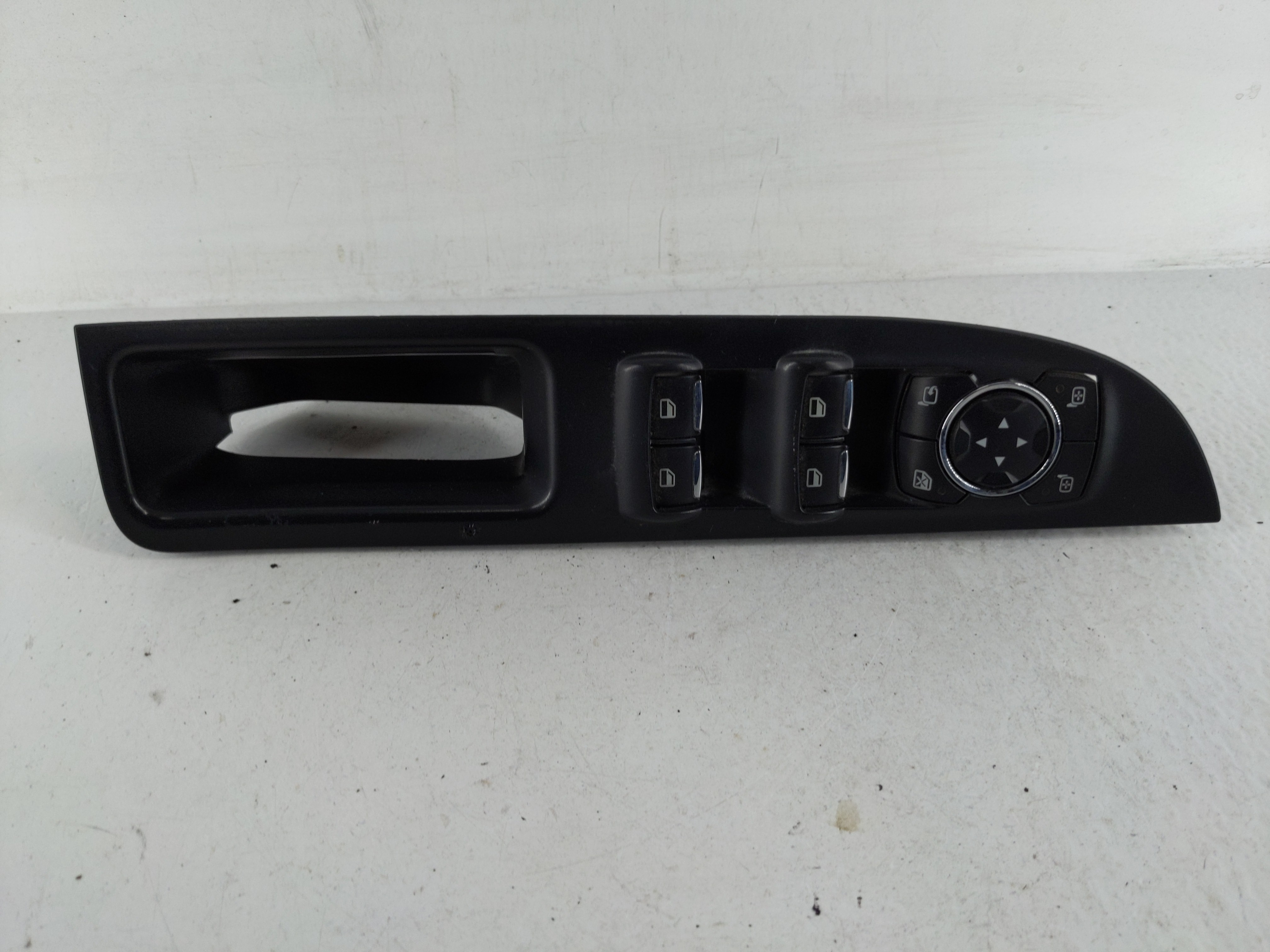 Picture of 2013-2020 Ford Fusion Driver Left Door Master Power Window Switch 1168862