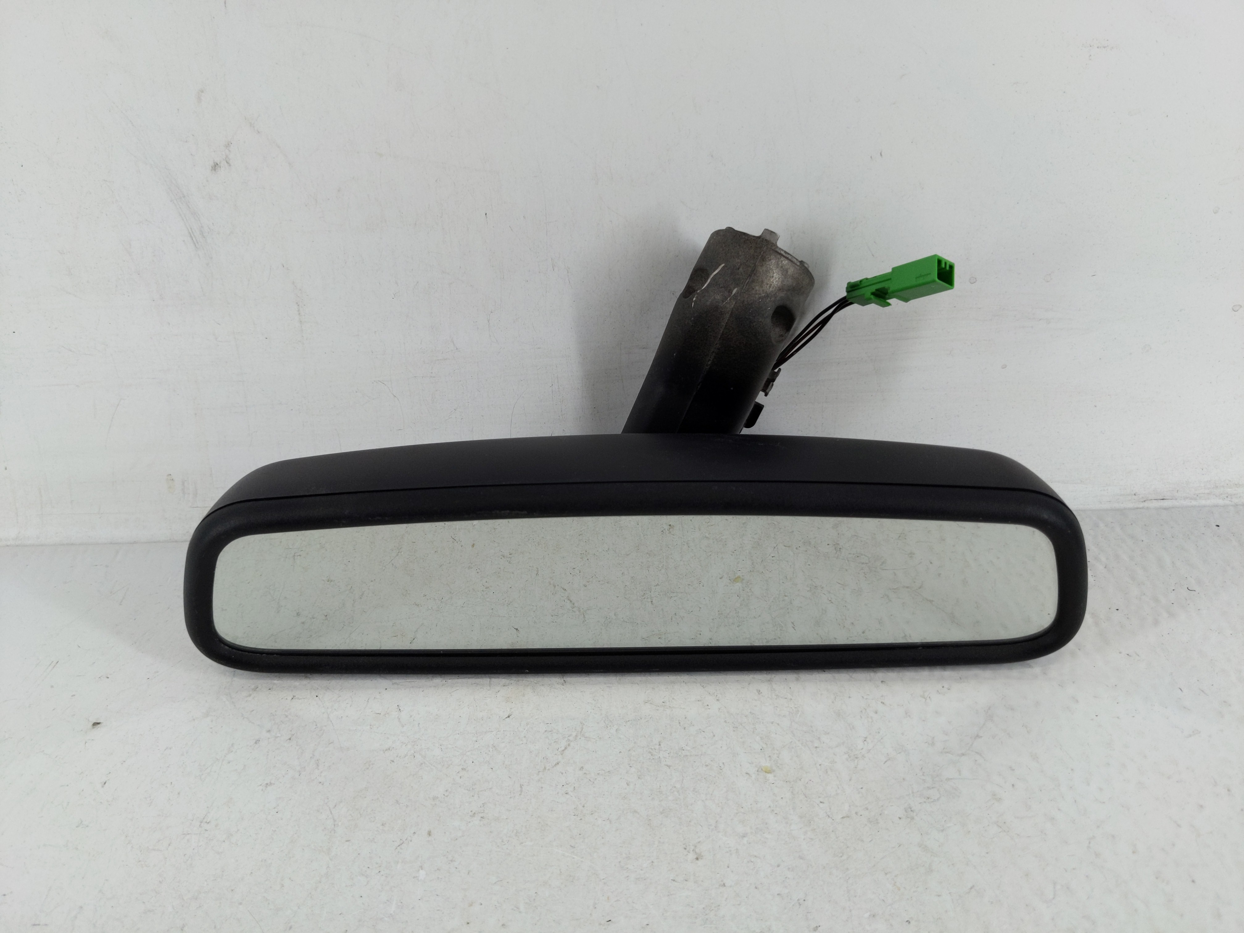 2013-2018 Volvo V60 Interior Rear View Mirror Oem 1168869 - Oemusedautoparts1.com