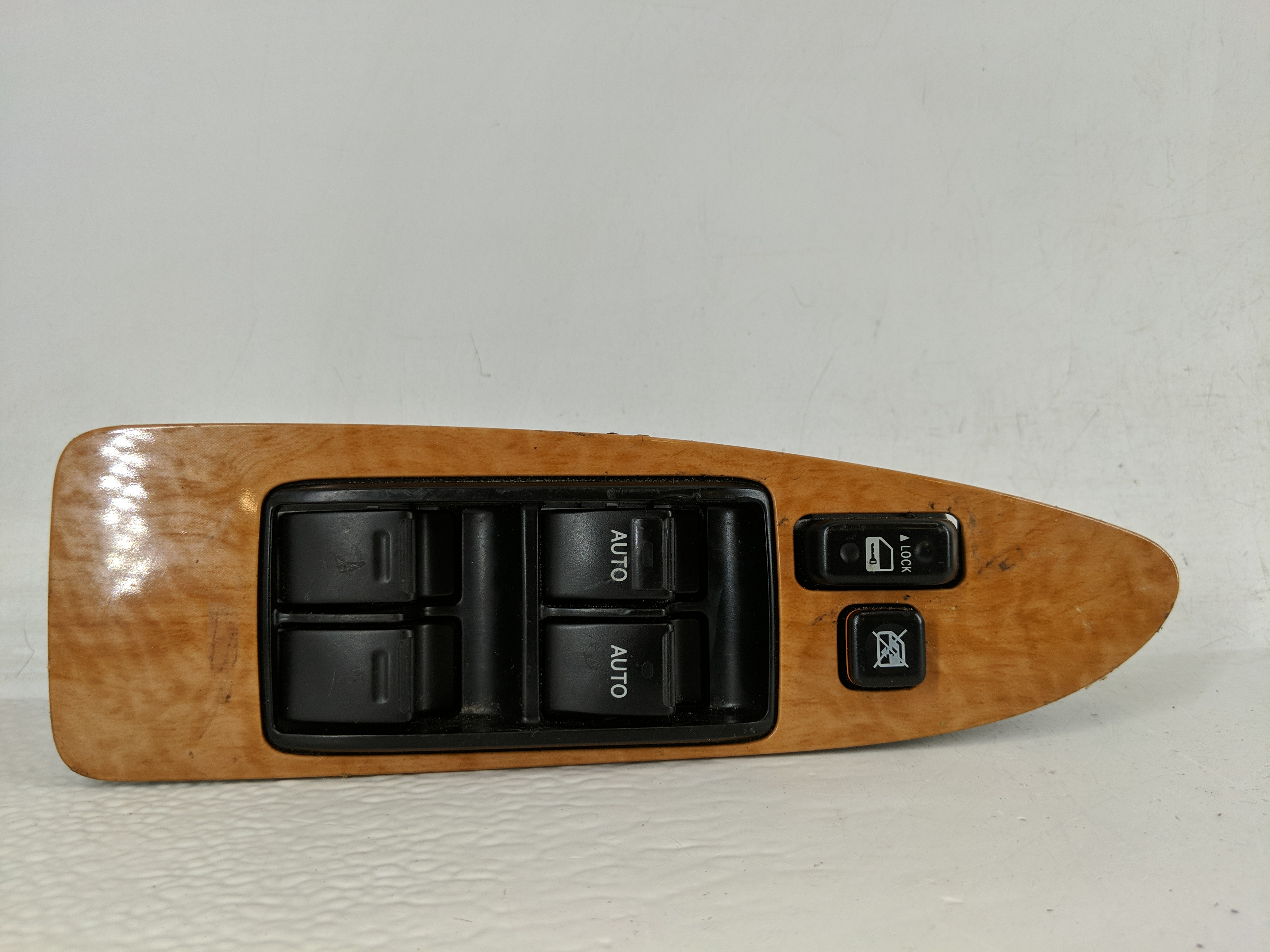 Picture of 2005-2009 Toyota Avalon Driver Left Door Master Power Window Switch 1168894