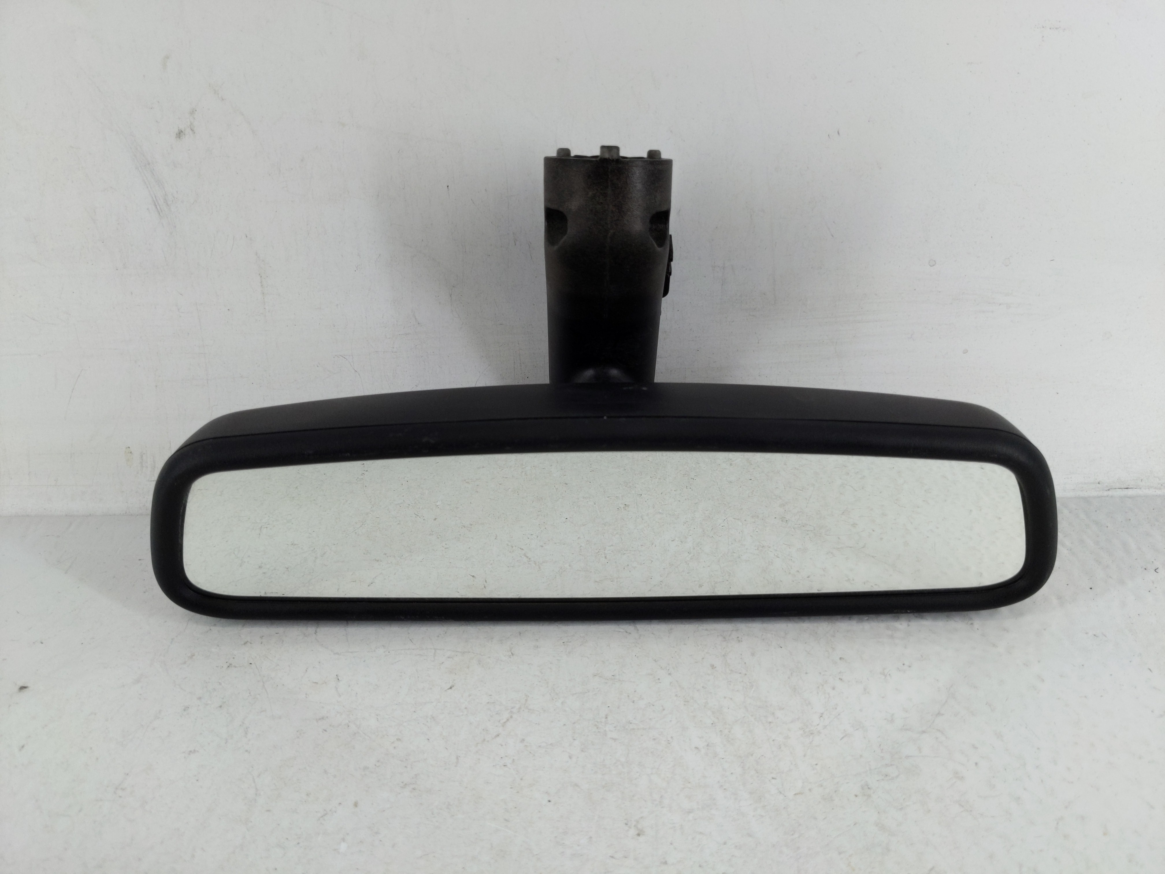 2013-2018 Volvo V60 Interior Rear View Mirror Oem 1168909 - Oemusedautoparts1.com