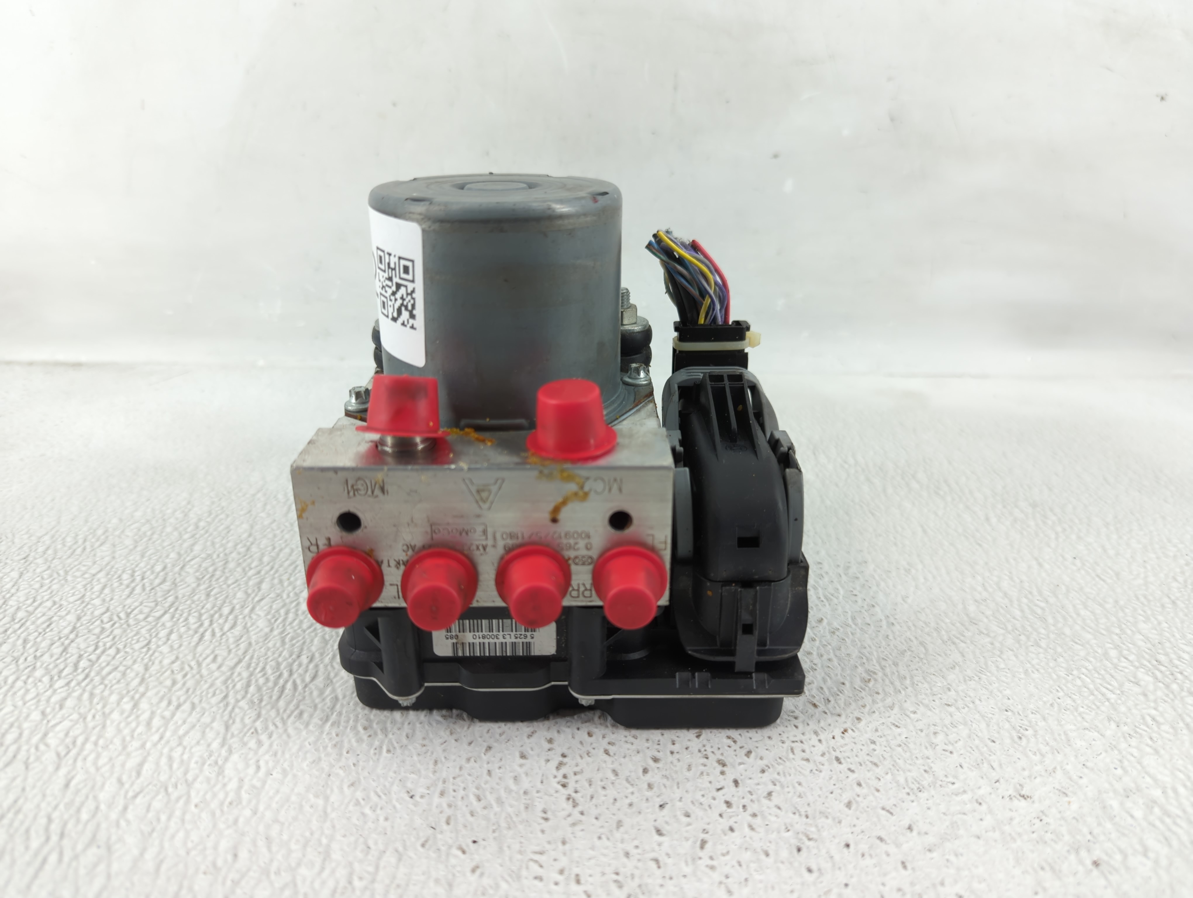 2010-2011 Jaguar Xf Abs Pump Control Module 1168992 - Oemusedautoparts1.com