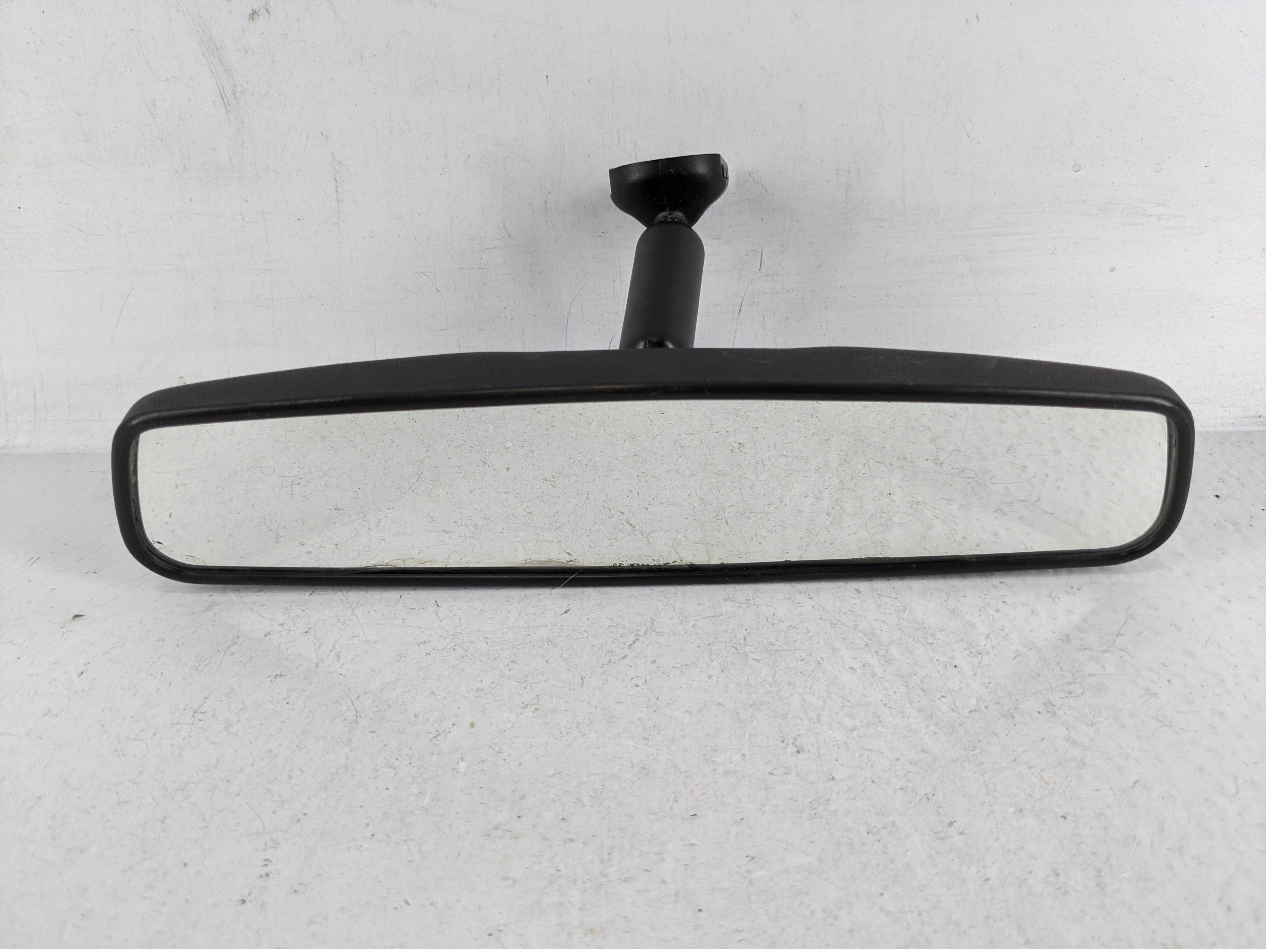 2009 Chrysler Town & Country Interior Rear View Mirror Oem 1169025 - Oemusedautoparts1.com