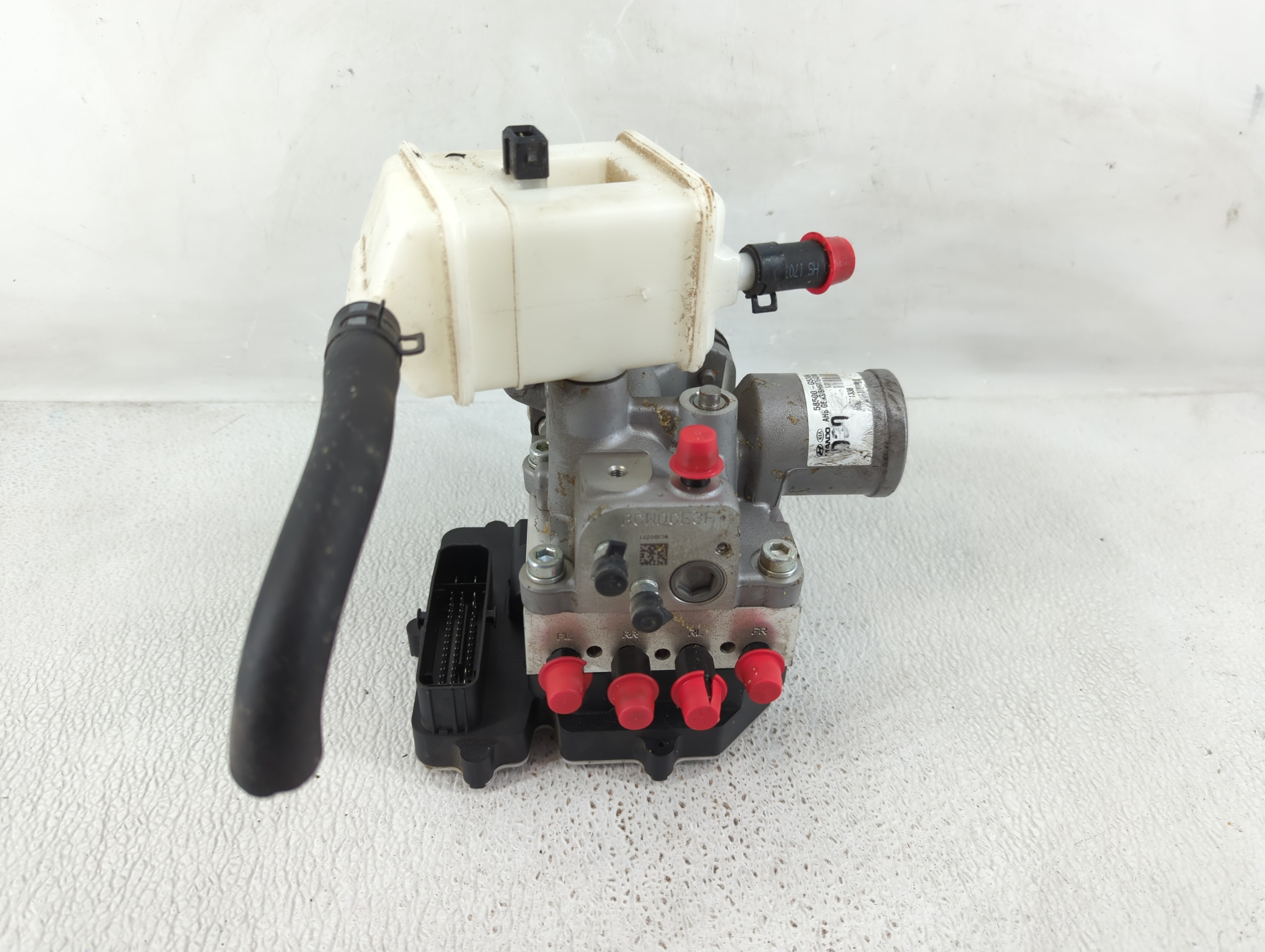 2017-2020 Kia Niro Abs Pump Control Module 1169100 - Oemusedautoparts1.com