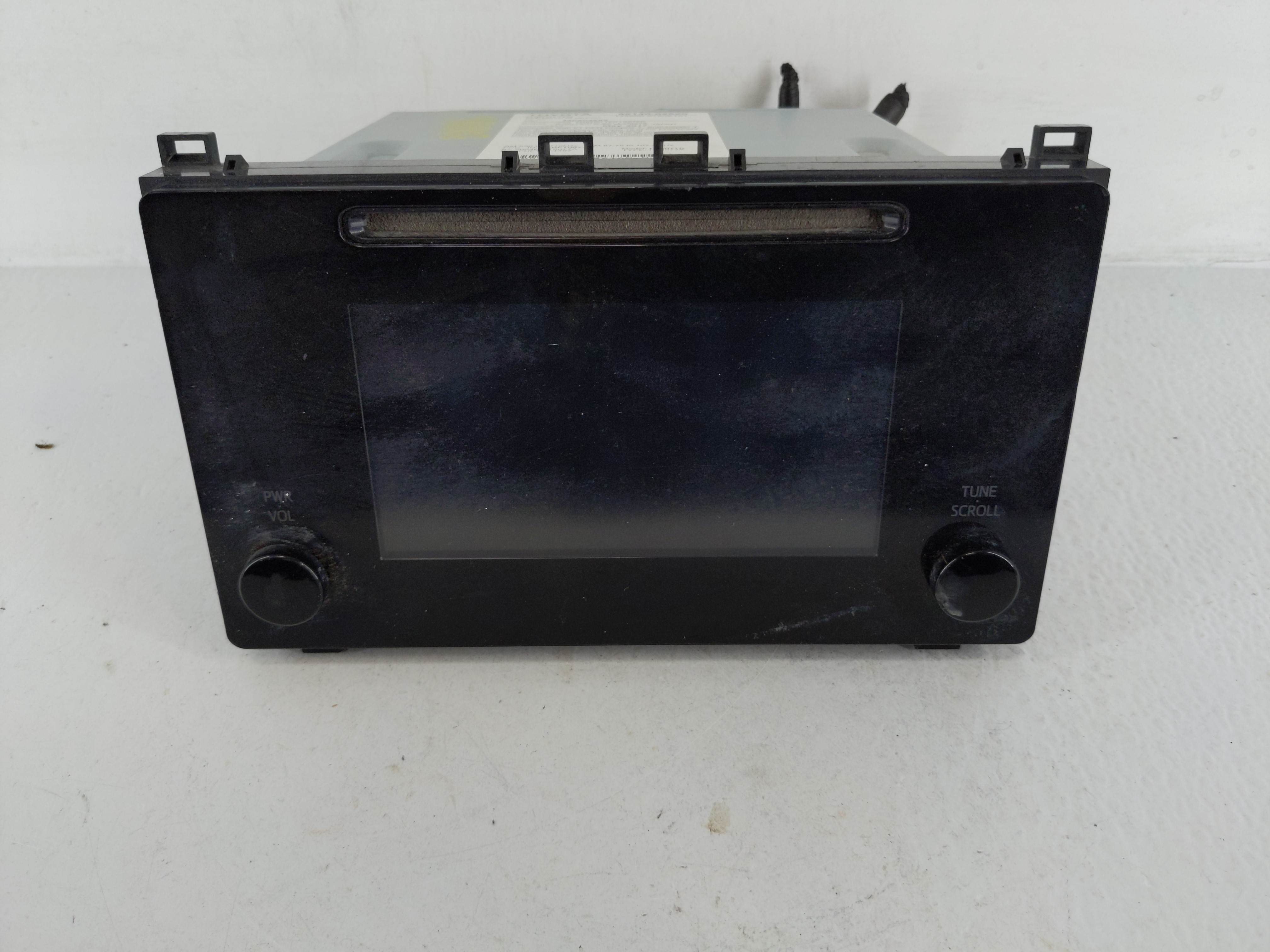 2017-2019 Toyota Corolla Am Fm Cd Player Radio Receiver 1169137 - Oemusedautoparts1.com