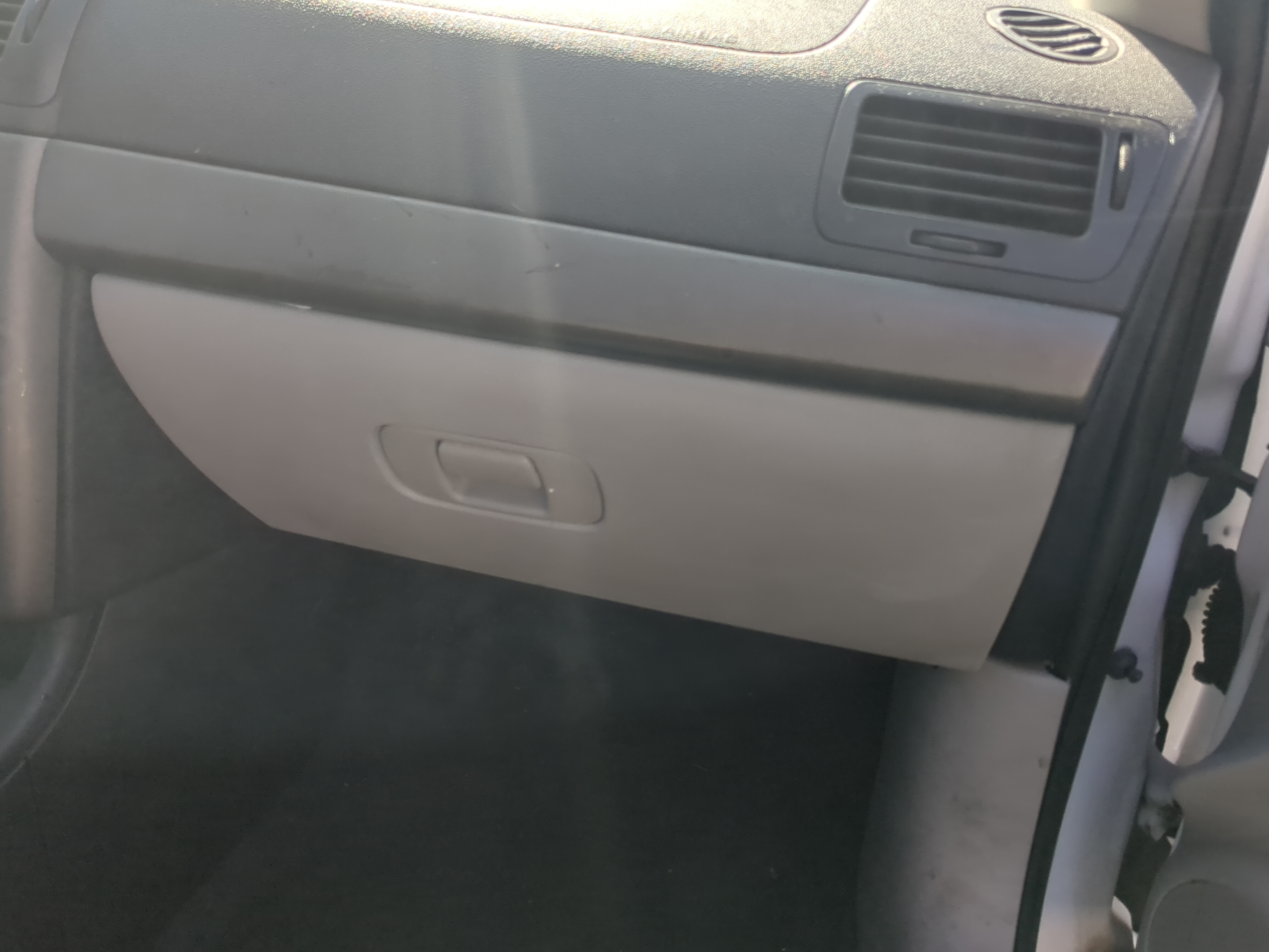 2007 Chevrolet Cobalt Passenger Glove Box Door Storage Compartment 1169296 - Oemusedautoparts1.com