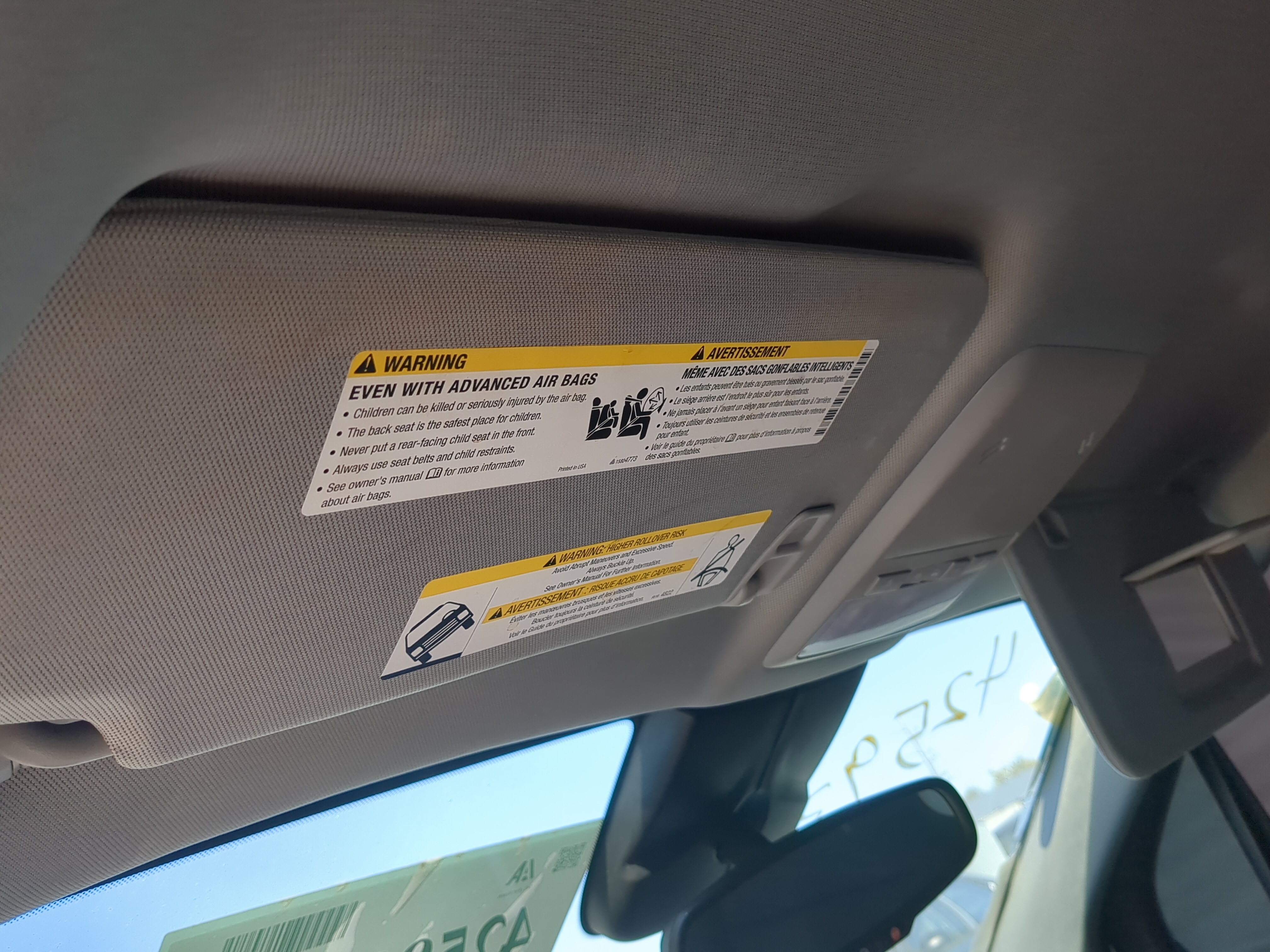 2013-2015 Chevrolet Trax Driver Sun Visor Mirror Left Sunvisor 1169319 - Oemusedautoparts1.com