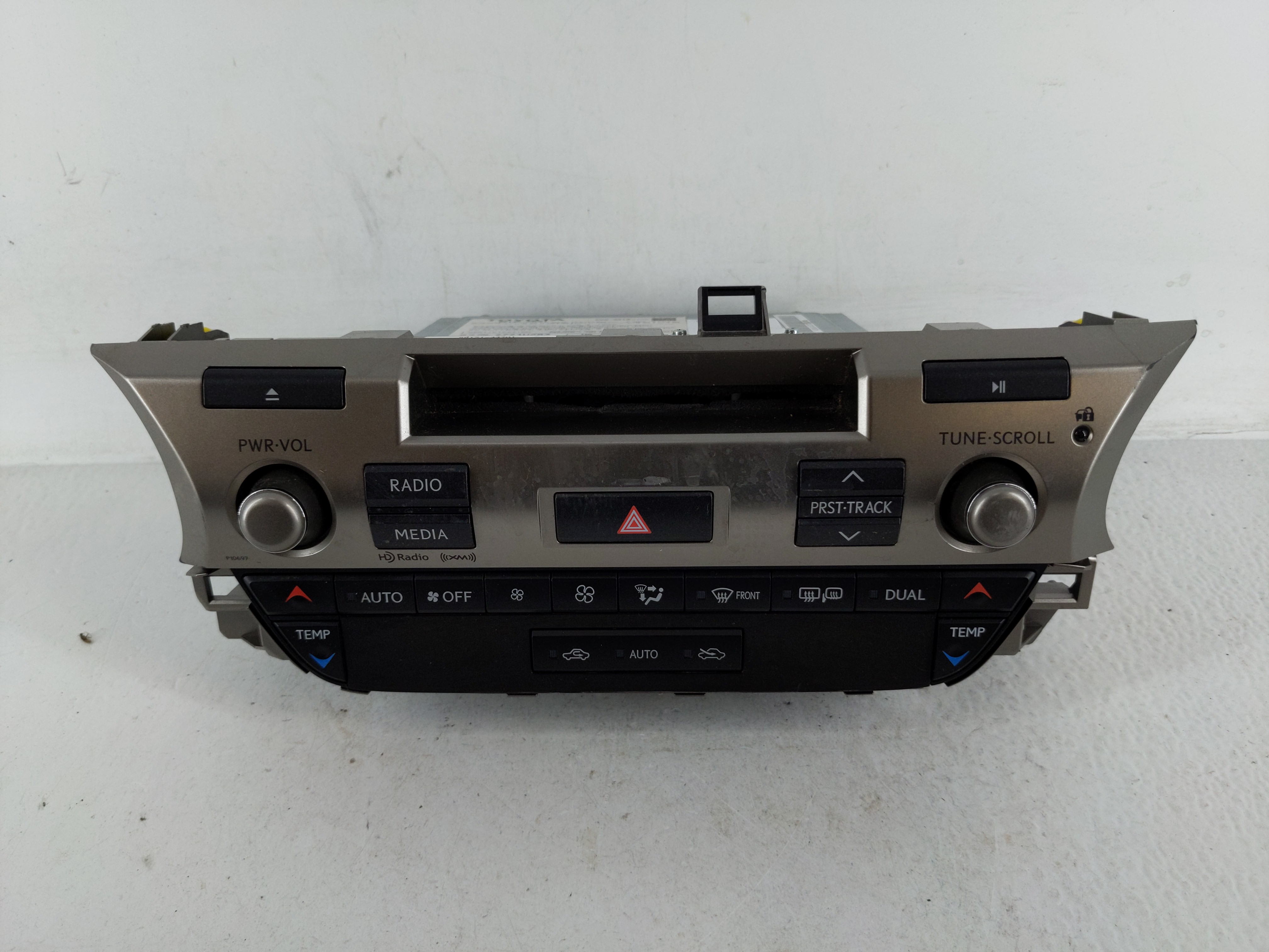 Mercedes-benz S350 Am Fm Cd Player Radio Receiver 1169989 - Oemusedautoparts1.com
