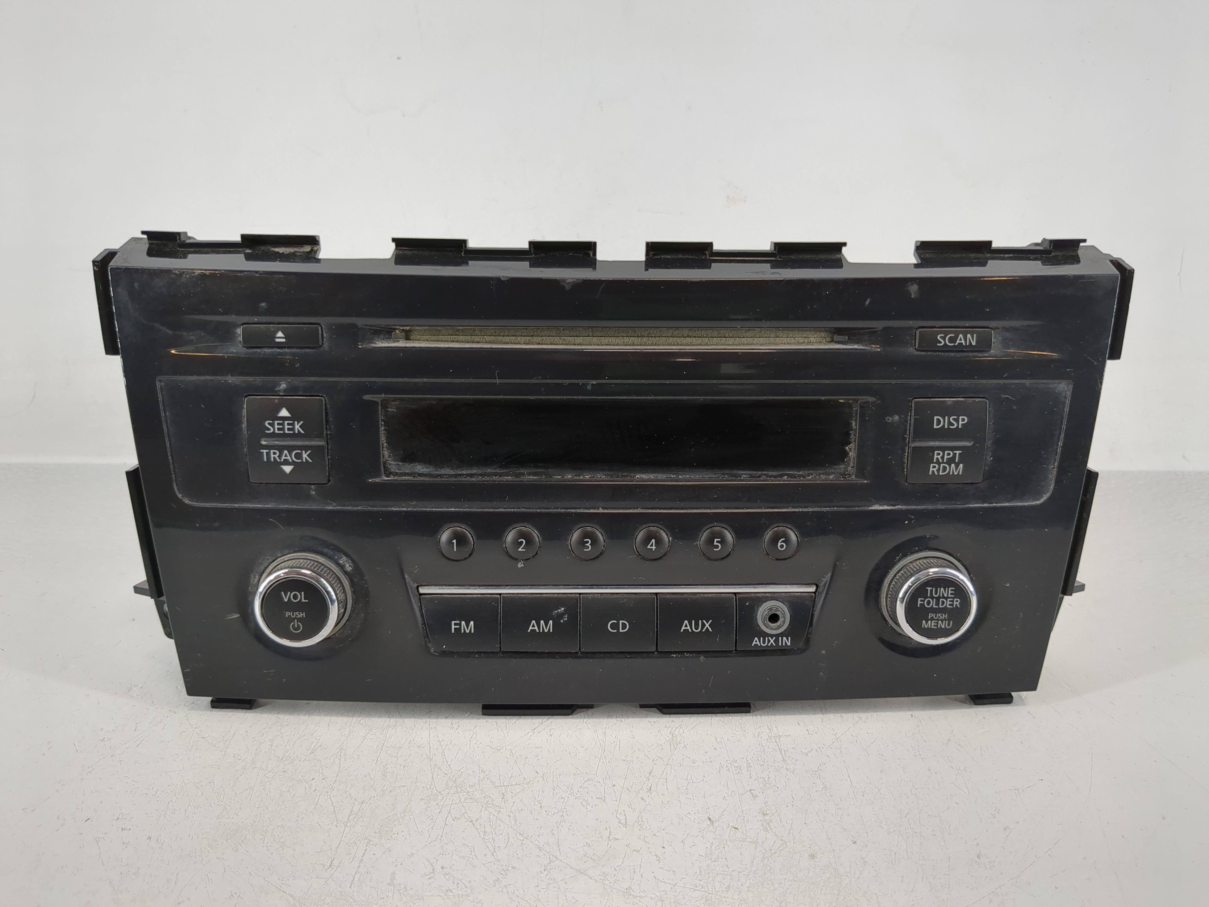 2013-2015 Nissan Altima Am Fm Cd Player Radio Receiver 1169996 - Oemusedautoparts1.com