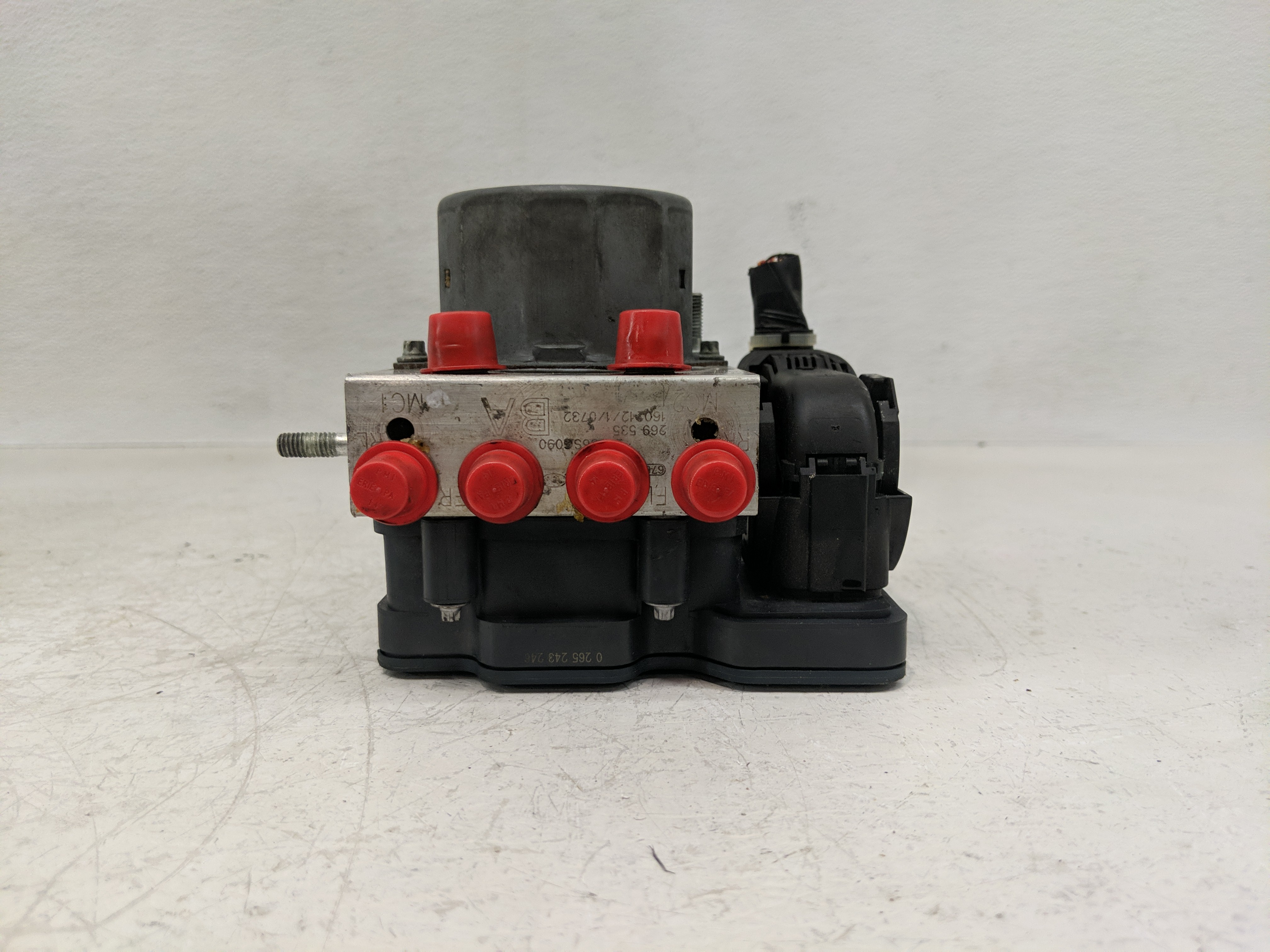 Picture of 2016 Subaru Forester Abs Pump Control Module 1170035