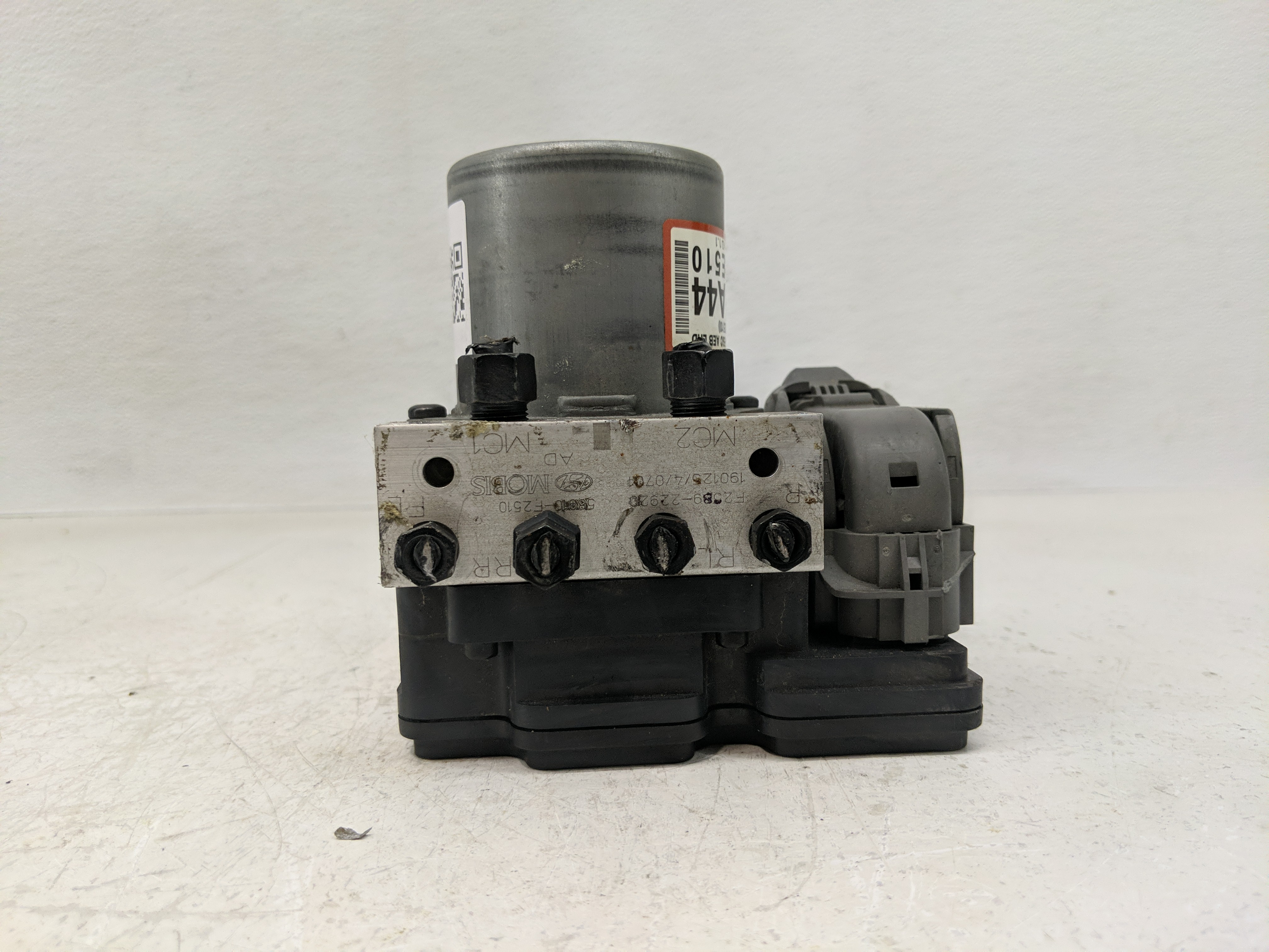 2019-2019 Hyundai Elantra Abs Pump Control Module 1170037 - Oemusedautoparts1.com