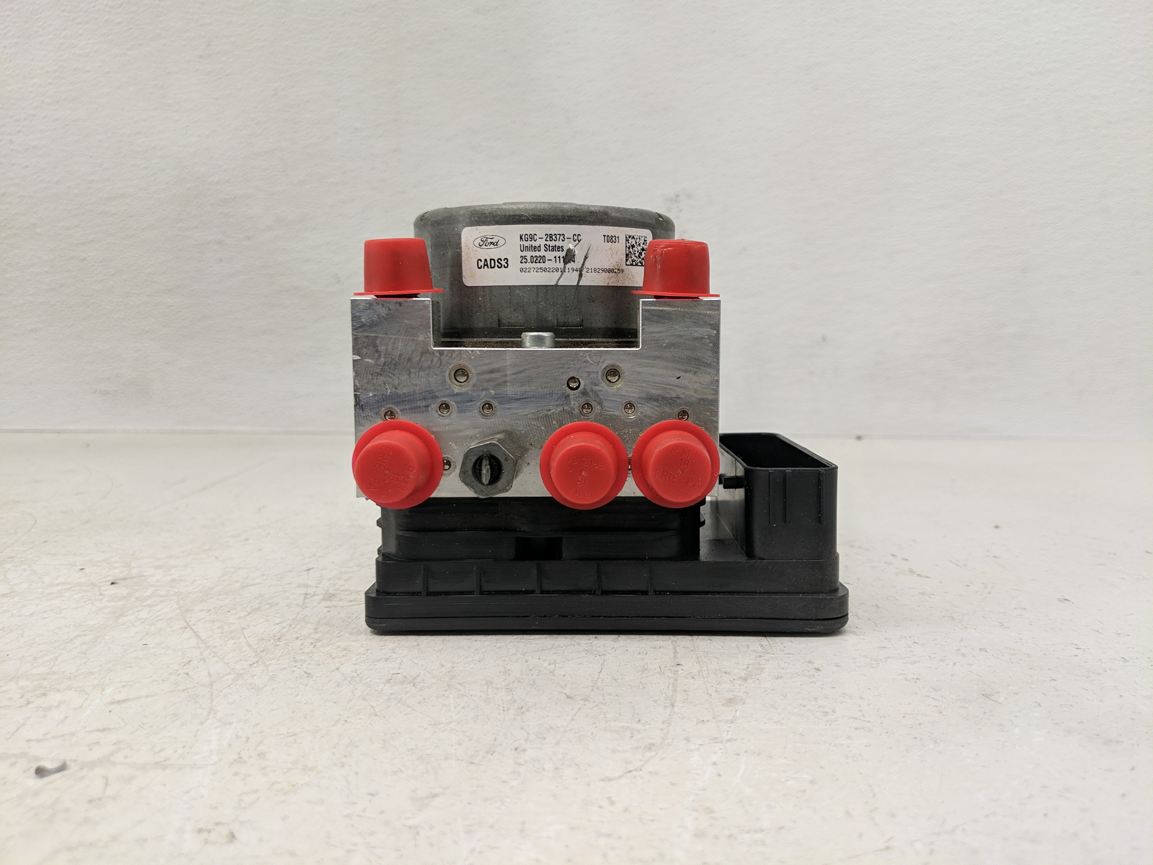 2019-2020 Lincoln Mkz Abs Pump Control Module 1170038 - Oemusedautoparts1.com