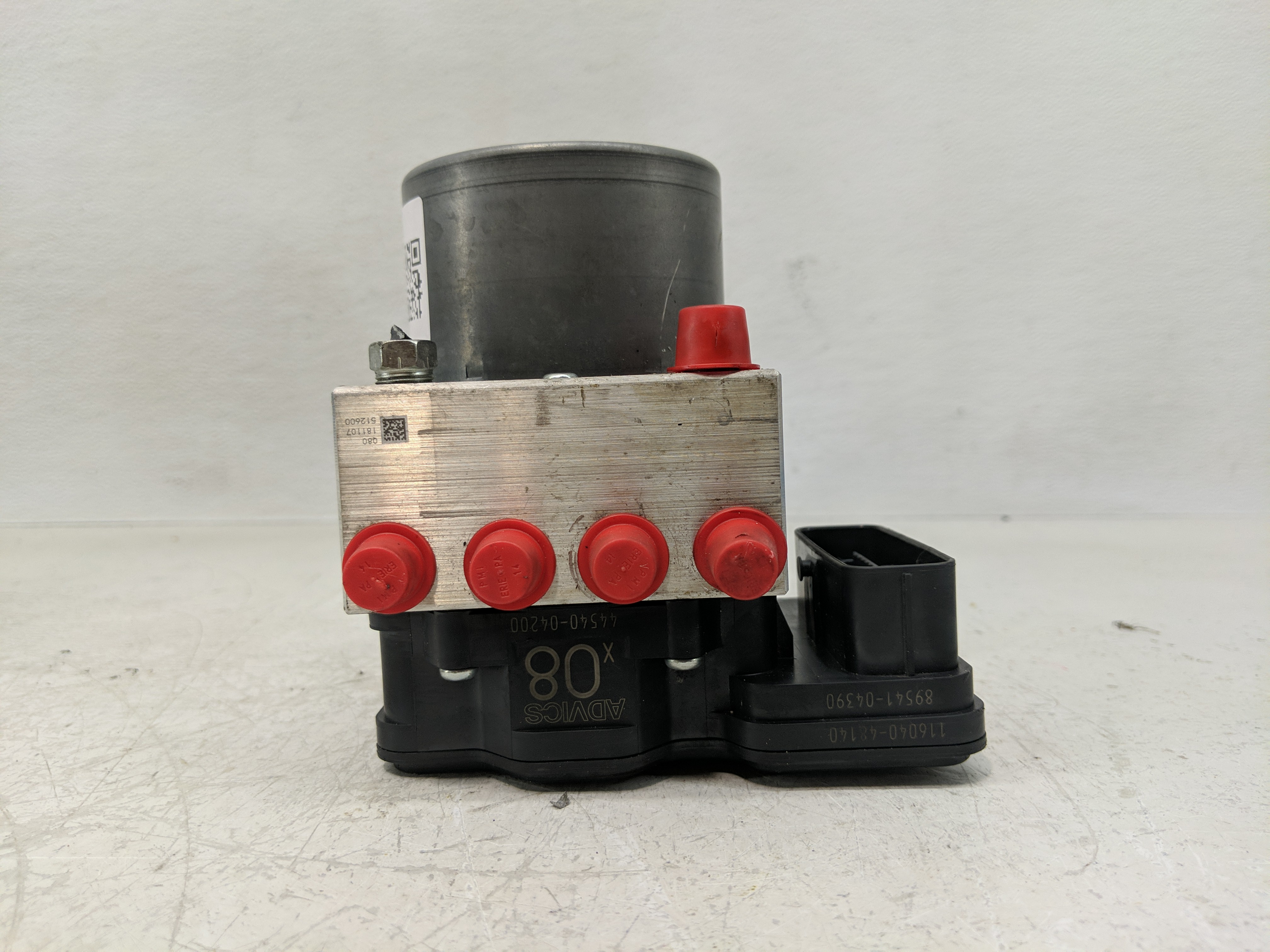 2018-2022 Toyota Tacoma Abs Pump Control Module 1170041 - Oemusedautoparts1.com