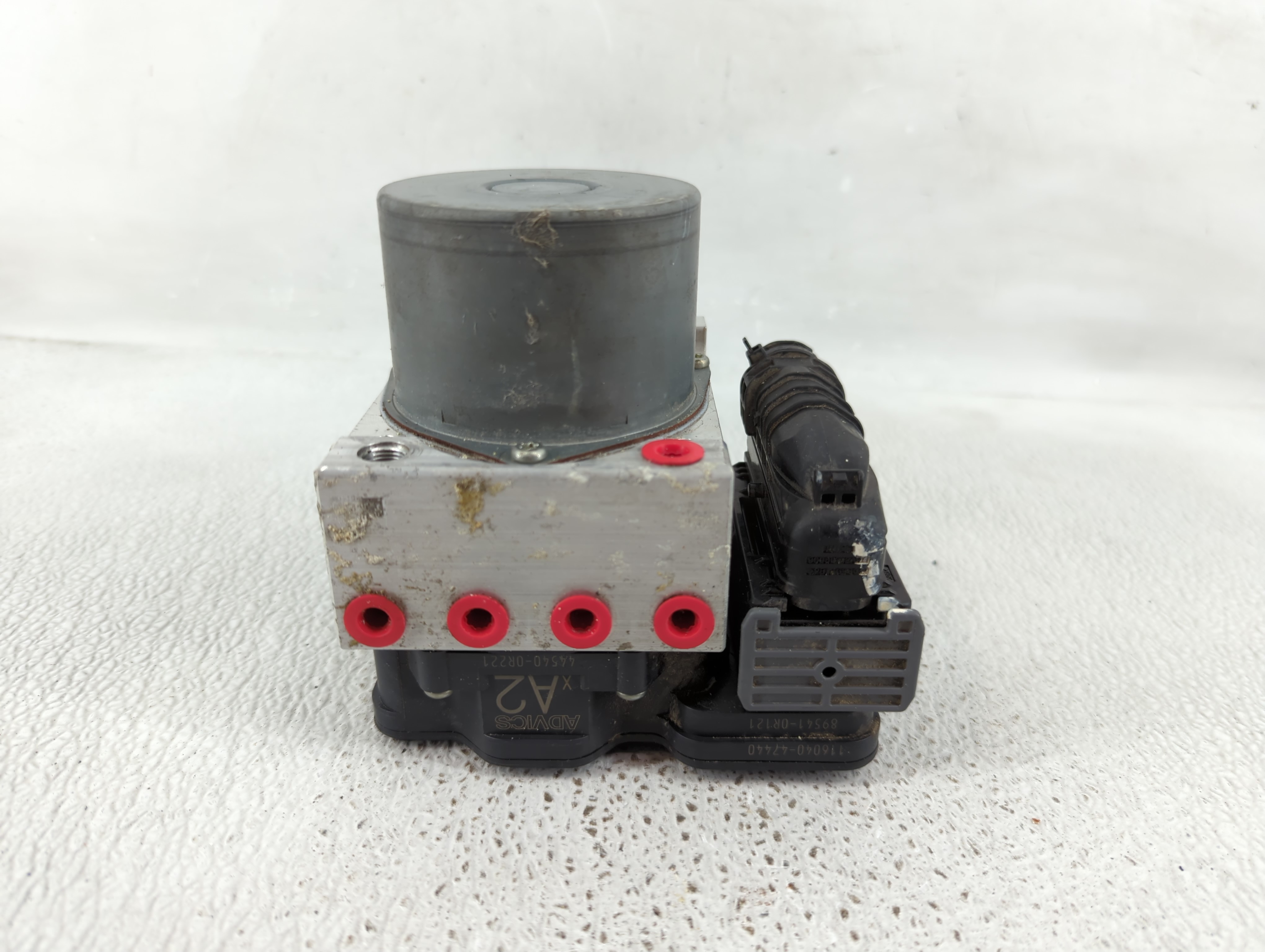2016-2018 Toyota Rav4 Abs Pump Control Module 1170042 - Oemusedautoparts1.com