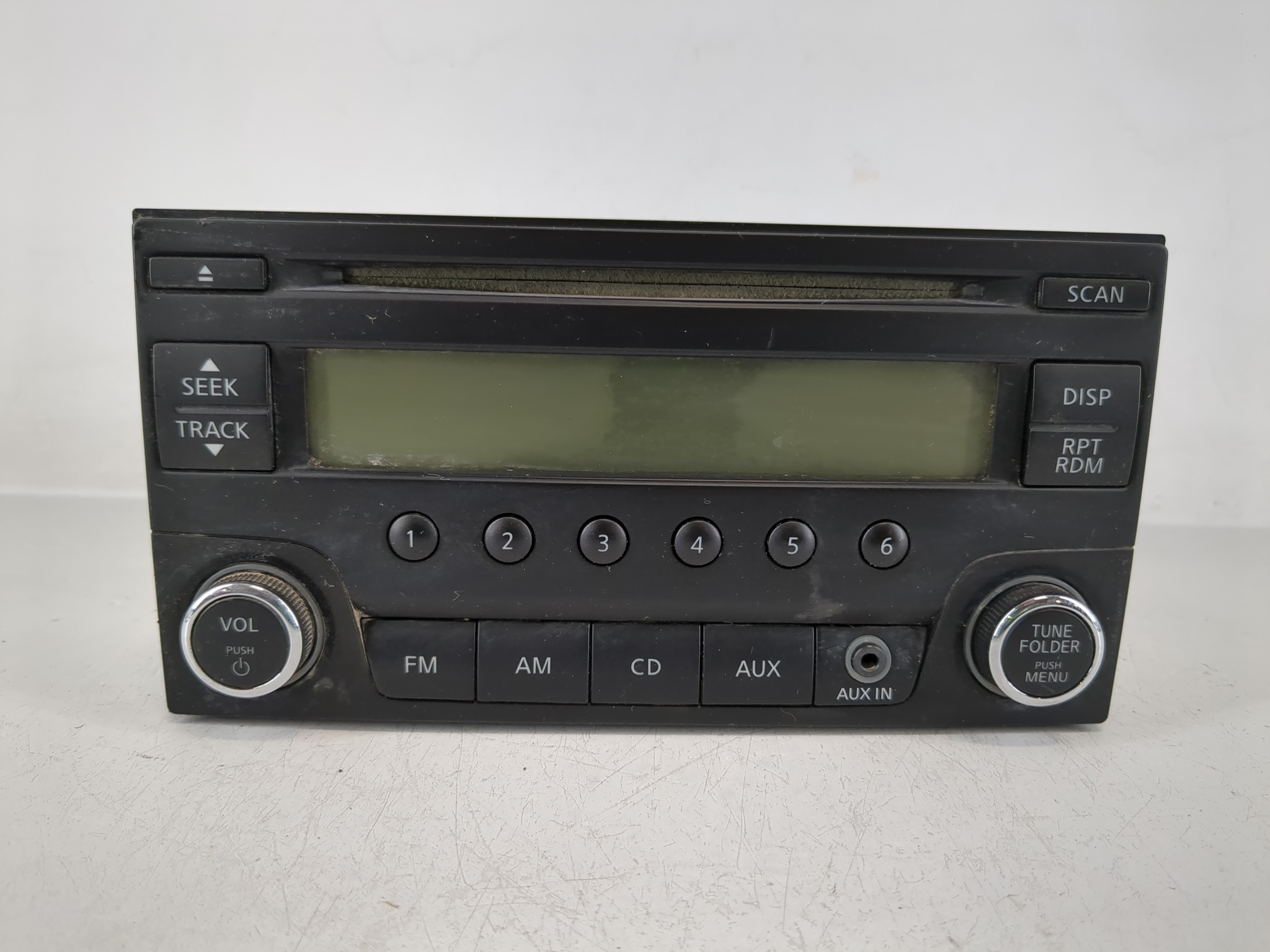2014-2018 Nissan Versa Am Fm Cd Player Radio Receiver 1170066 - Oemusedautoparts1.com