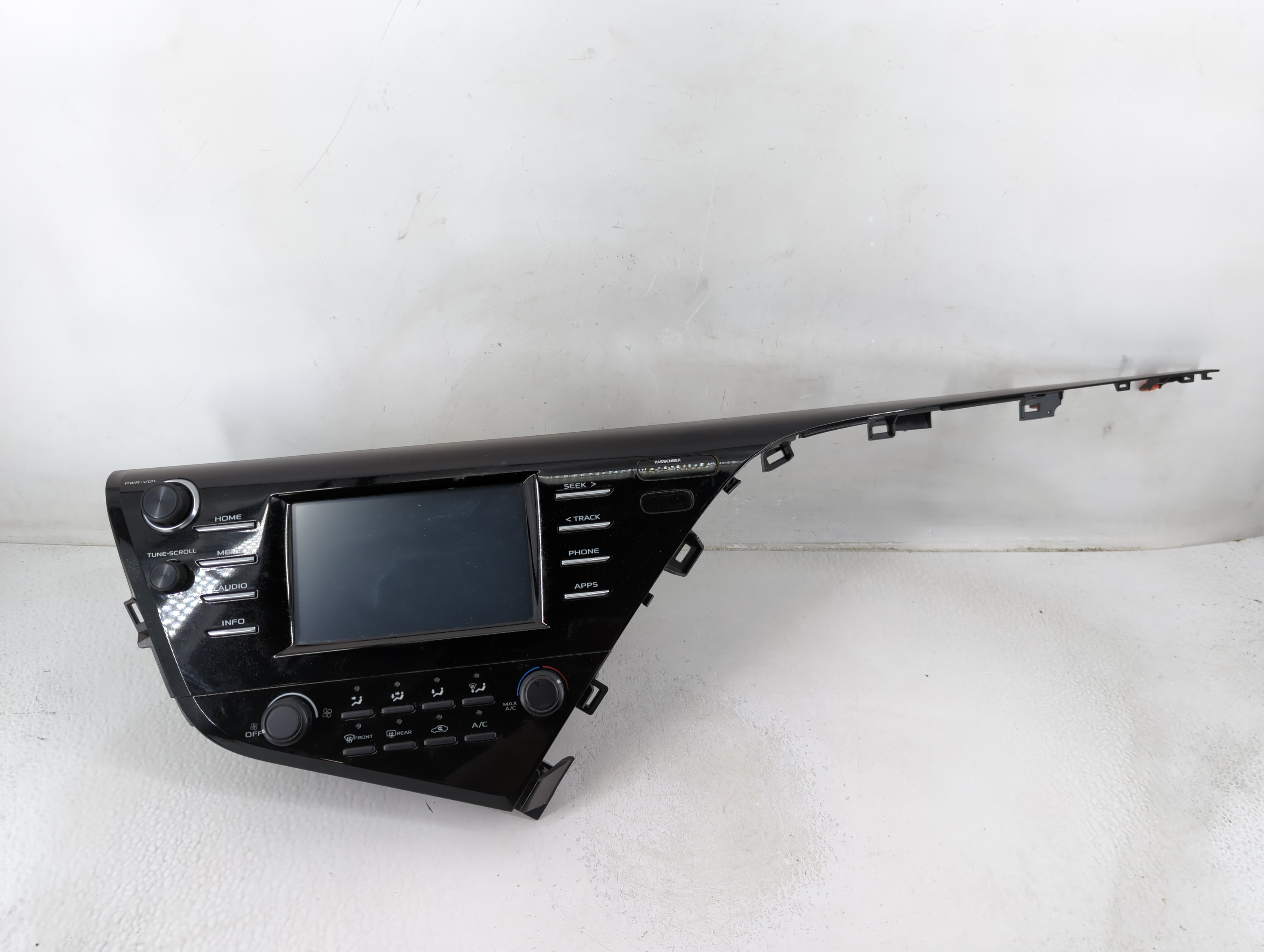 2018-2018 Toyota Camry Am Fm Cd Player Radio Receiver 1170087 - Oemusedautoparts1.com