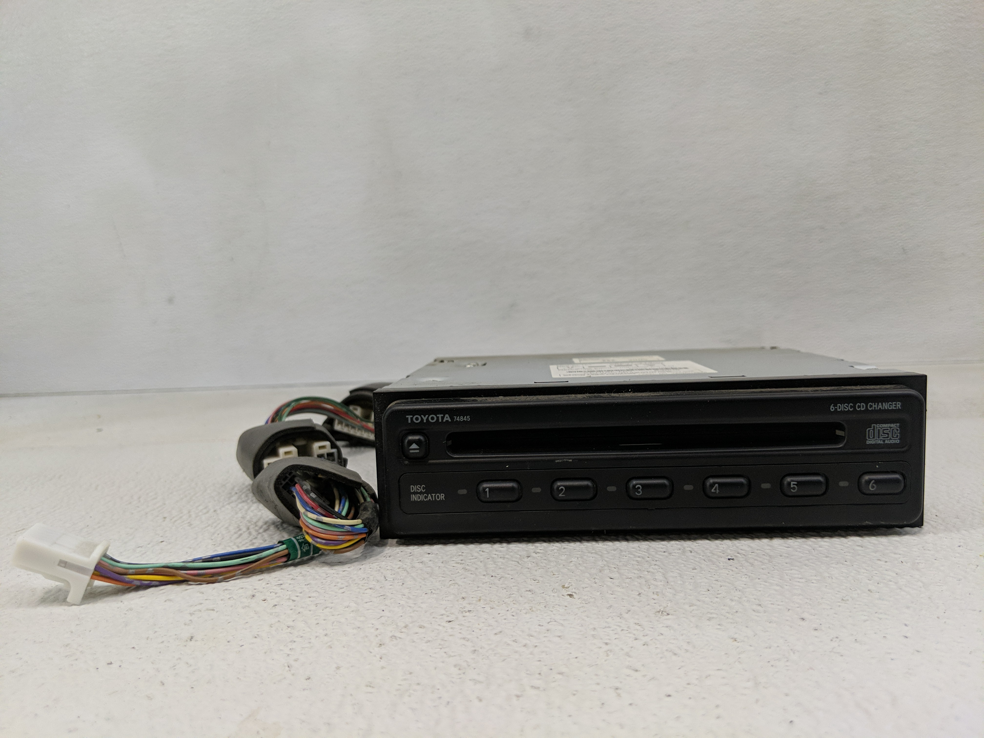 2004-2005 Toyota Prius Am Fm Cd Player Radio Receiver 1170151 - Oemusedautoparts1.com