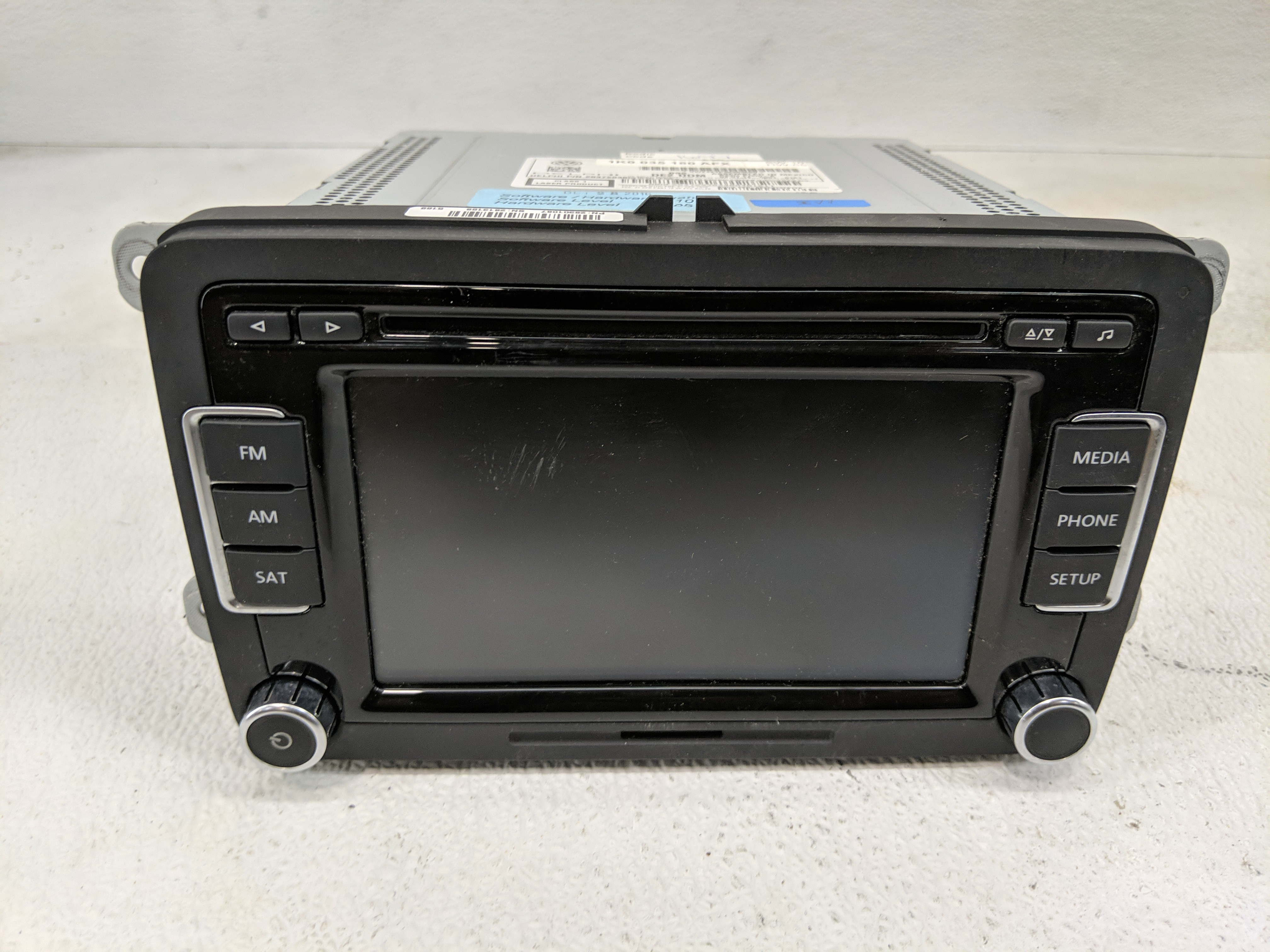2012-2017 Volkswagen Jetta Am Fm Cd Player Radio Receiver 1170209 - Oemusedautoparts1.com