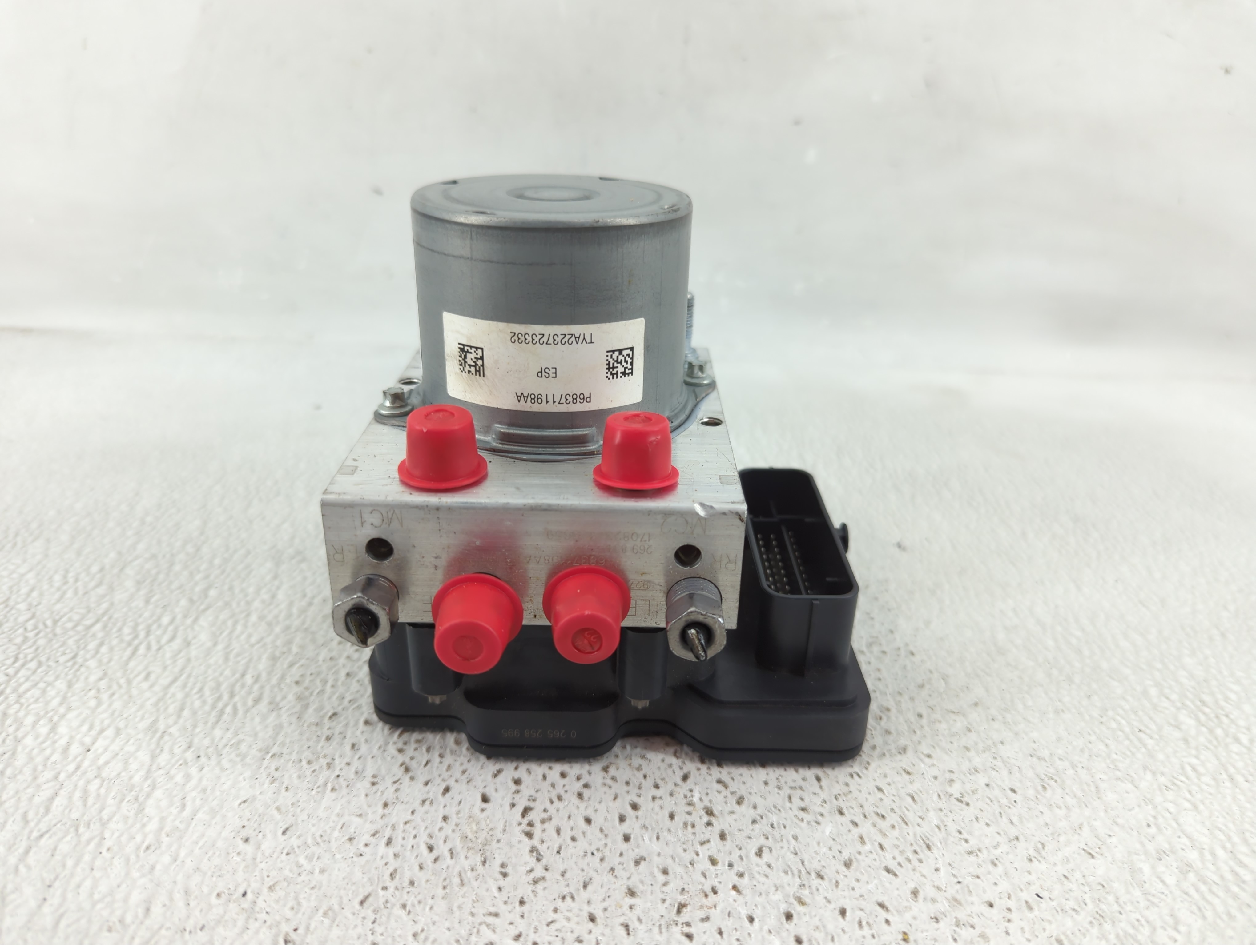 2017-2017 Jeep Cherokee Abs Pump Control Module 1170275 - Oemusedautoparts1.com