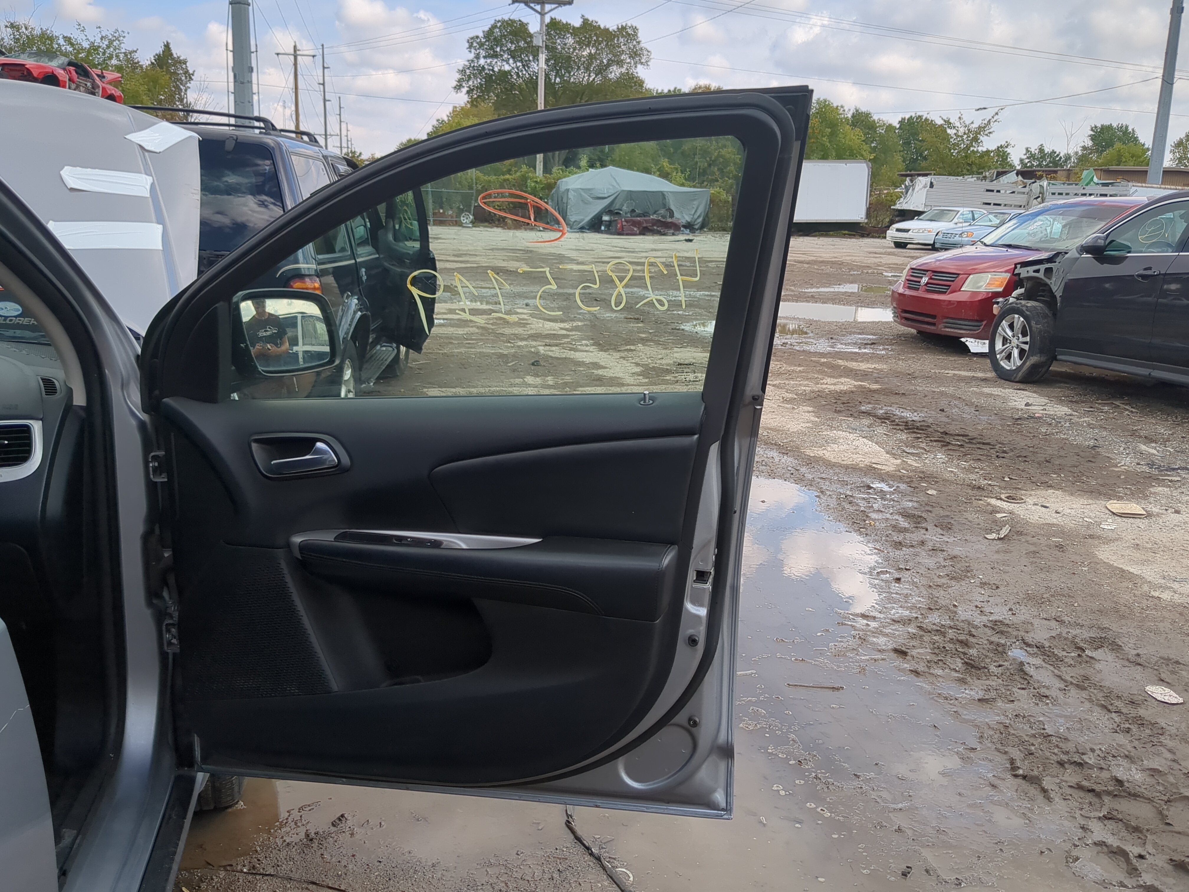 Picture of 2015 Dodge Journey Front Right Passenger Interior Door Panel Trim 1170423