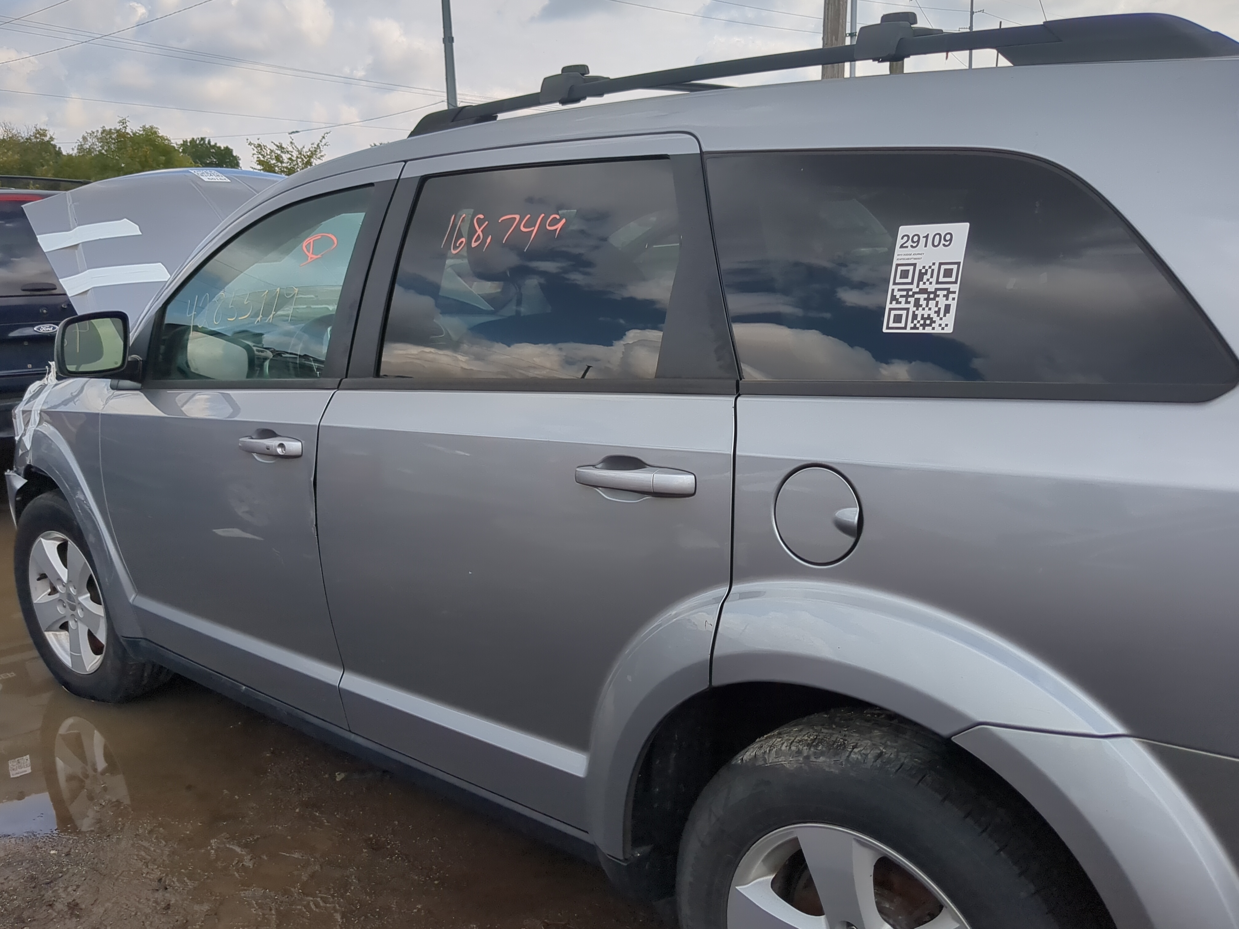 2015 Dodge Journey Driver Rear Door Oem 1170455 - Oemusedautoparts1.com