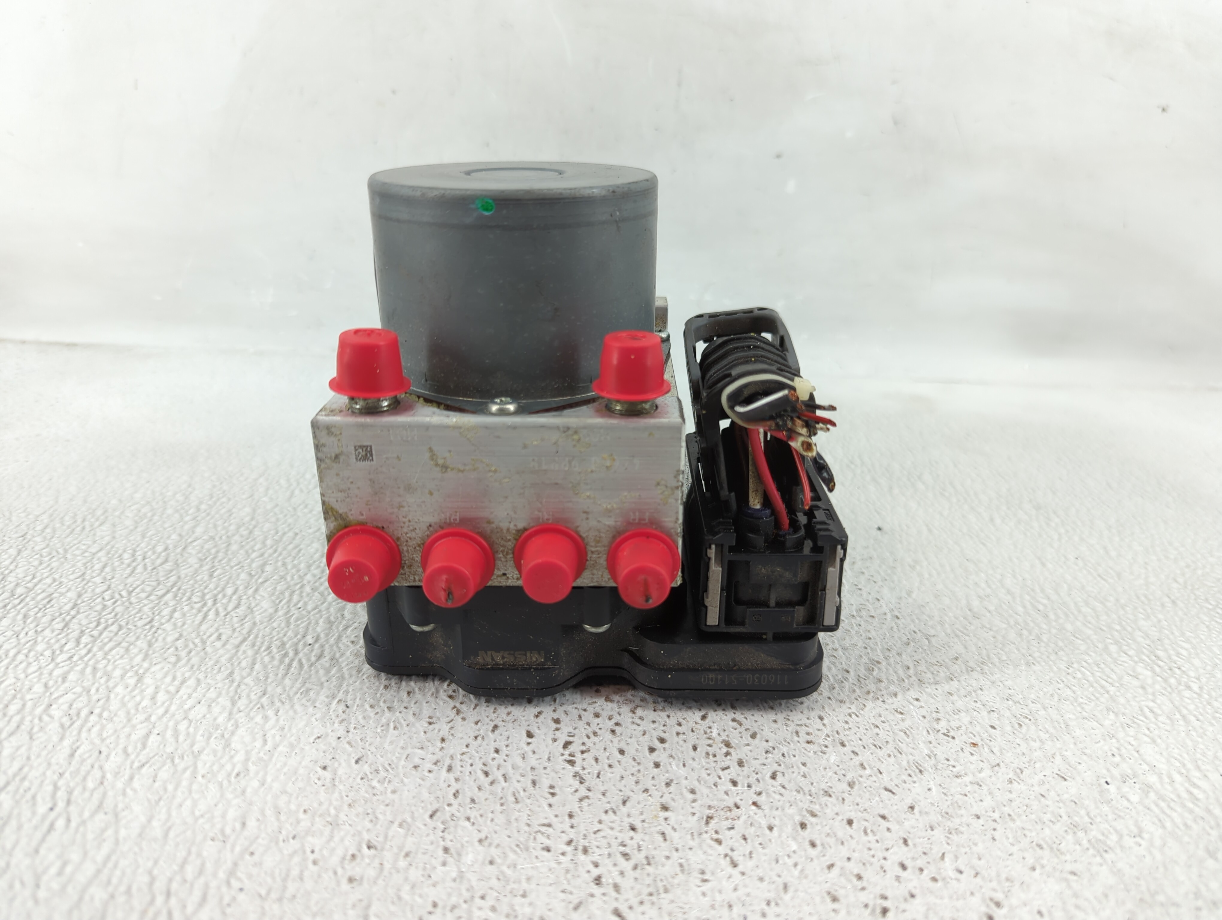 2017-2017 Nissan Pathfinder Abs Pump Control Module 1170461 - Oemusedautoparts1.com
