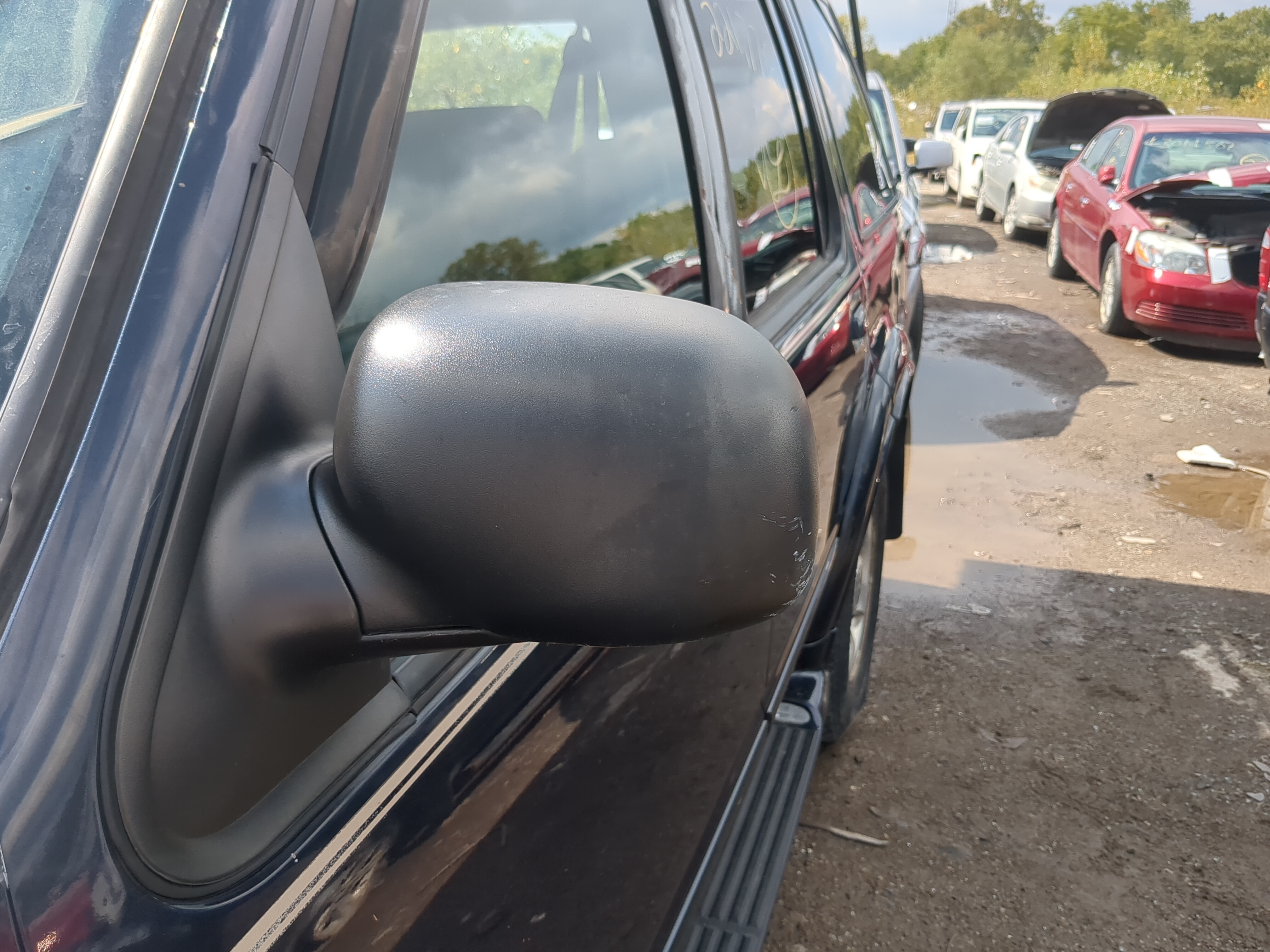 Picture of 1995-2000 Ford Explorer Driver Left Side View Power Door Mirror 1170573