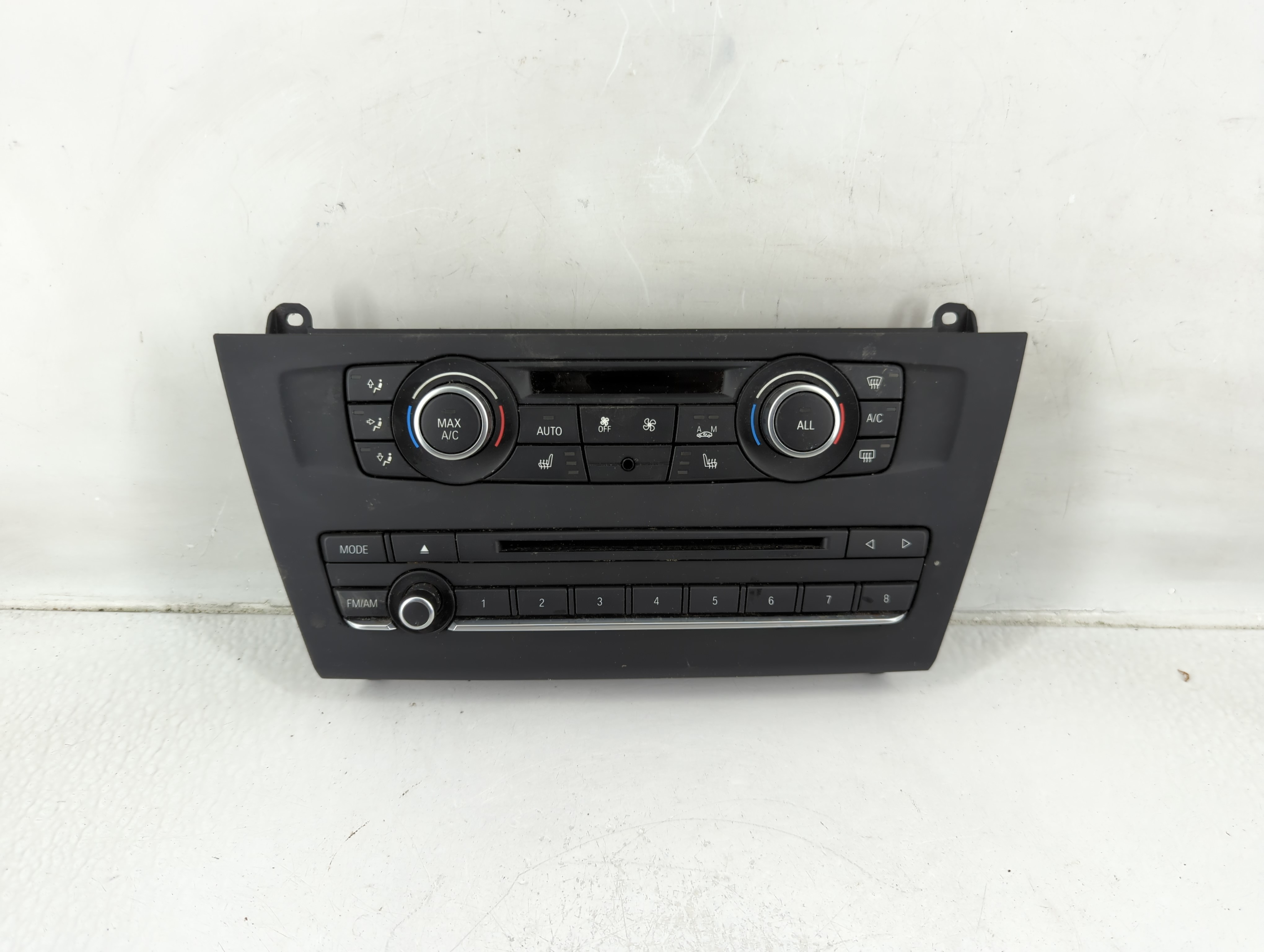 2011-2017 Bmw X3 Am Fm Cd Player Radio Receiver 1170658 - Oemusedautoparts1.com