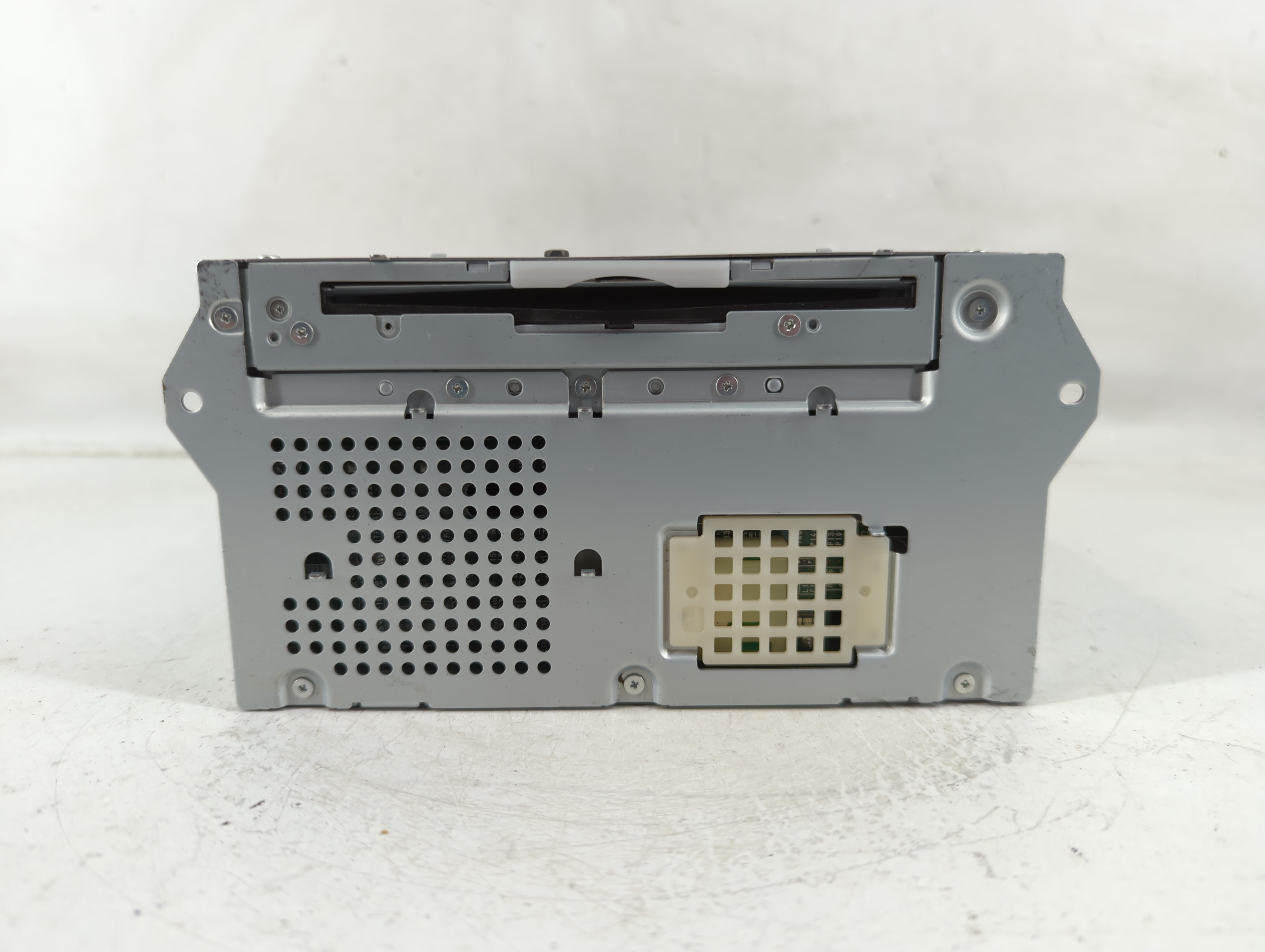 2015-2015 Infiniti Q40 Am Fm Cd Player Radio Receiver 1170670 - Oemusedautoparts1.com