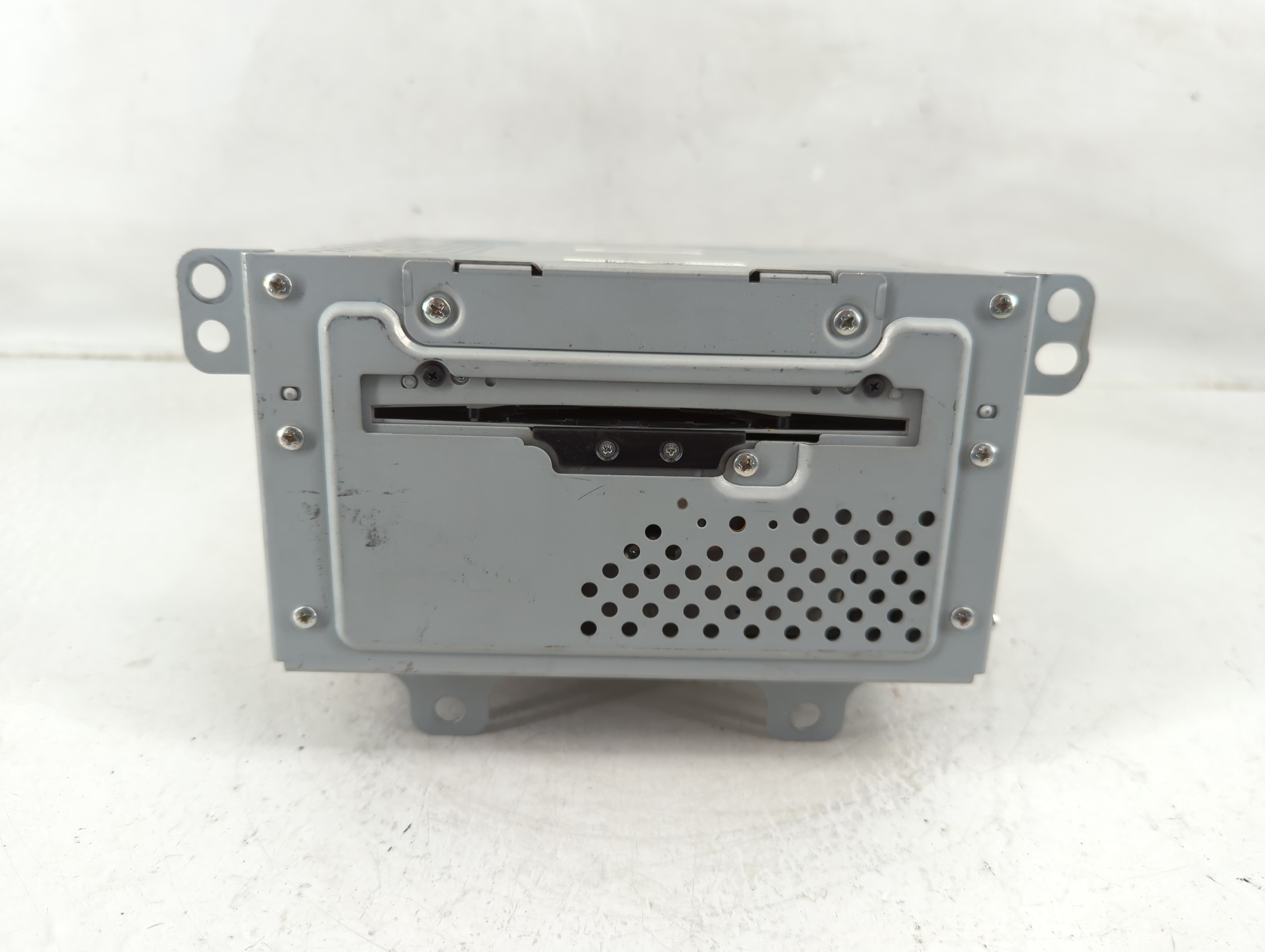 2010-2010 Cadillac Srx Am Fm Cd Player Radio Receiver 1170673 - Oemusedautoparts1.com