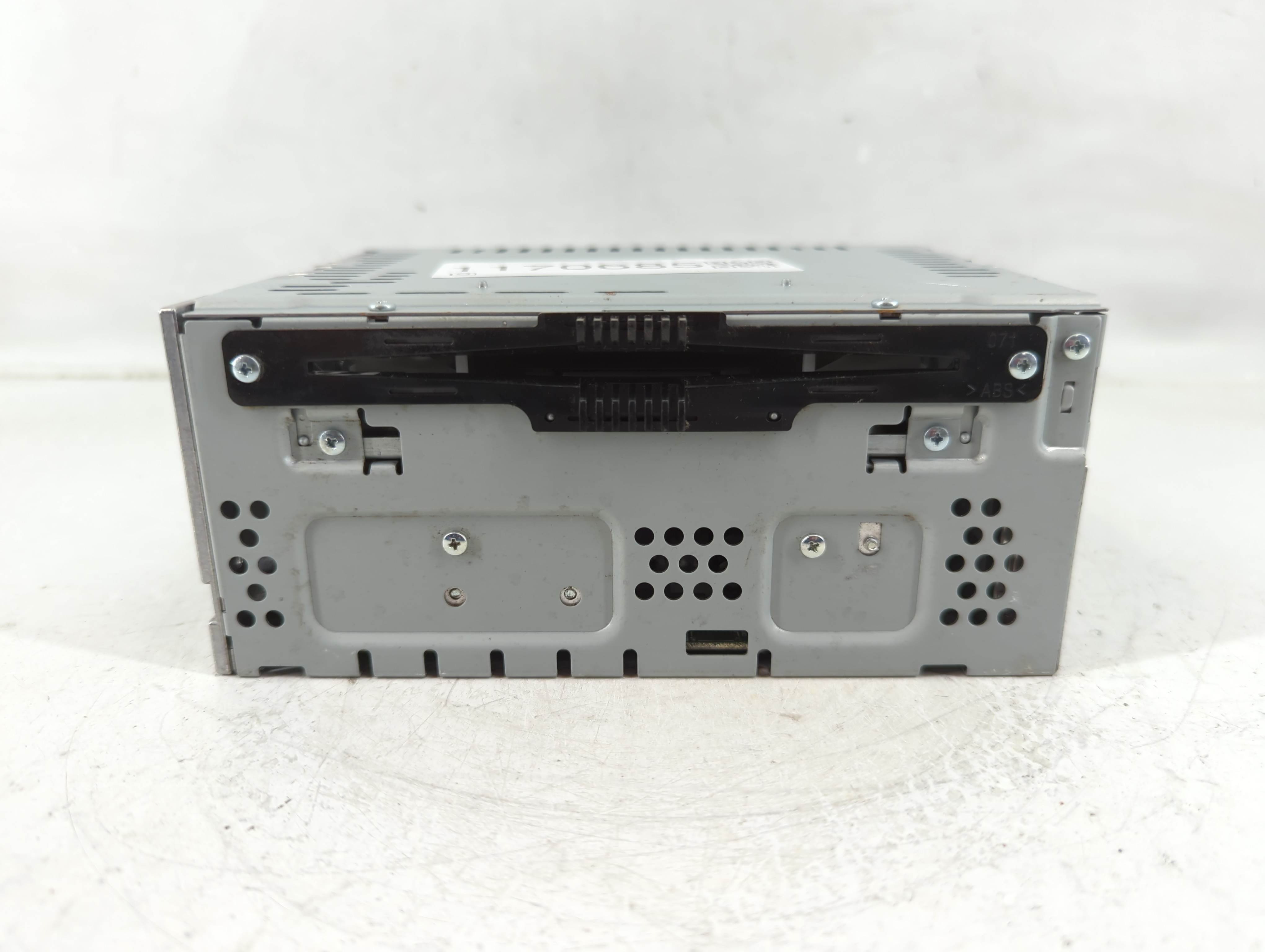 2015-2015 Ford Taurus Am Fm Cd Player Radio Receiver 1170685 - Oemusedautoparts1.com