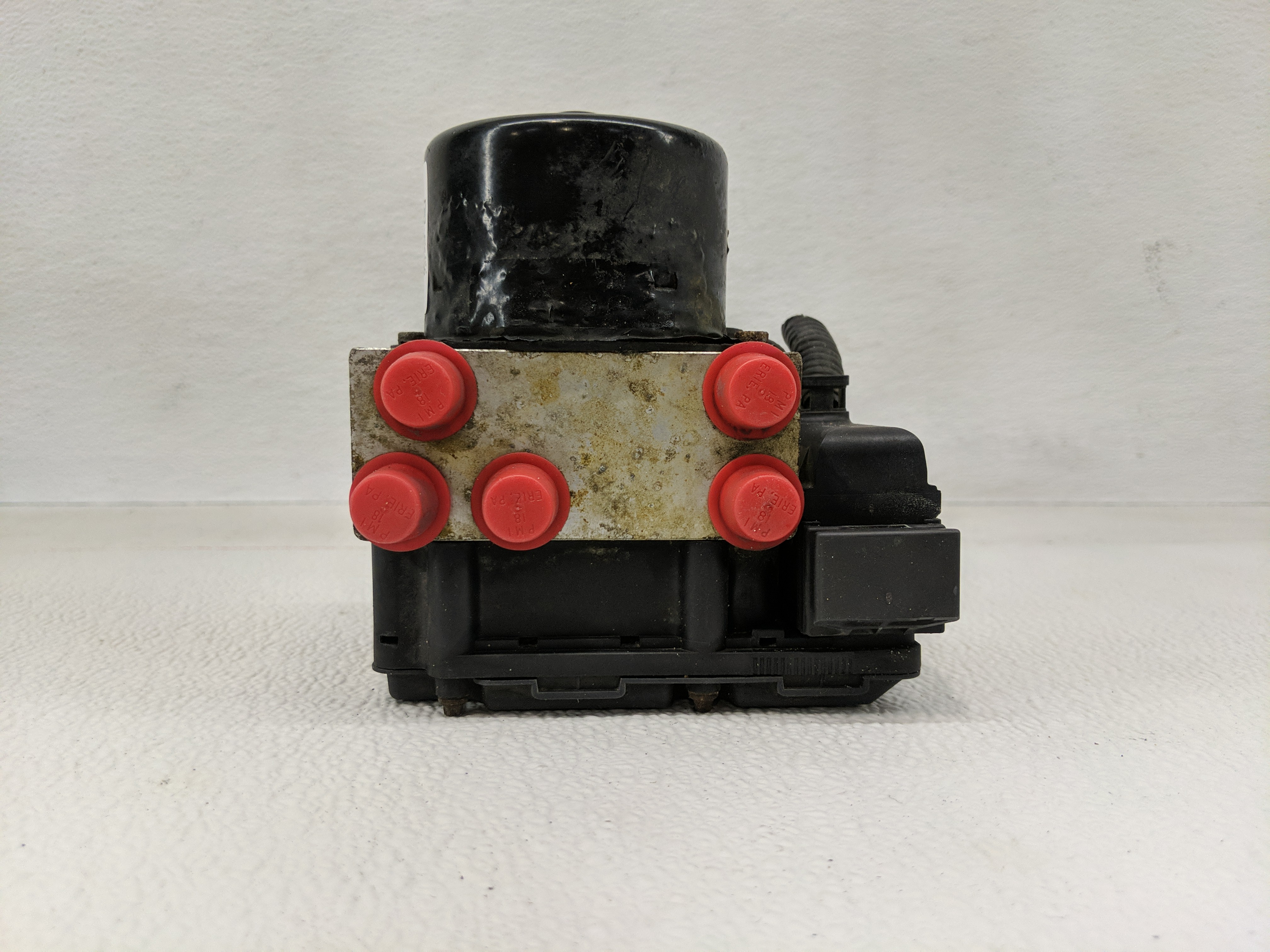 2002-2002 Ford Explorer Abs Pump Control Module 1170740 - Oemusedautoparts1.com