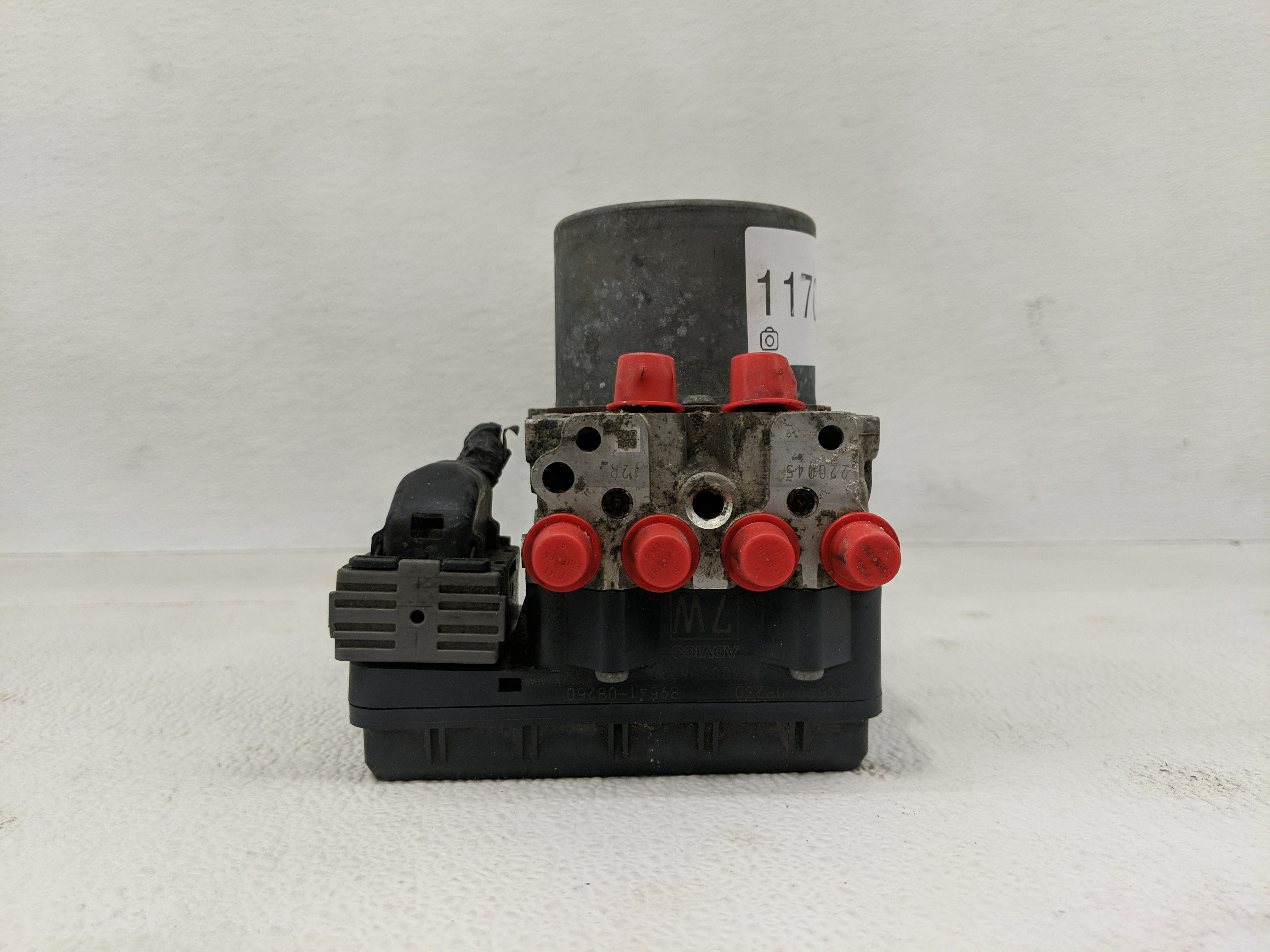 2015-2016 Toyota Sienna Abs Pump Control Module 1170742 - Oemusedautoparts1.com