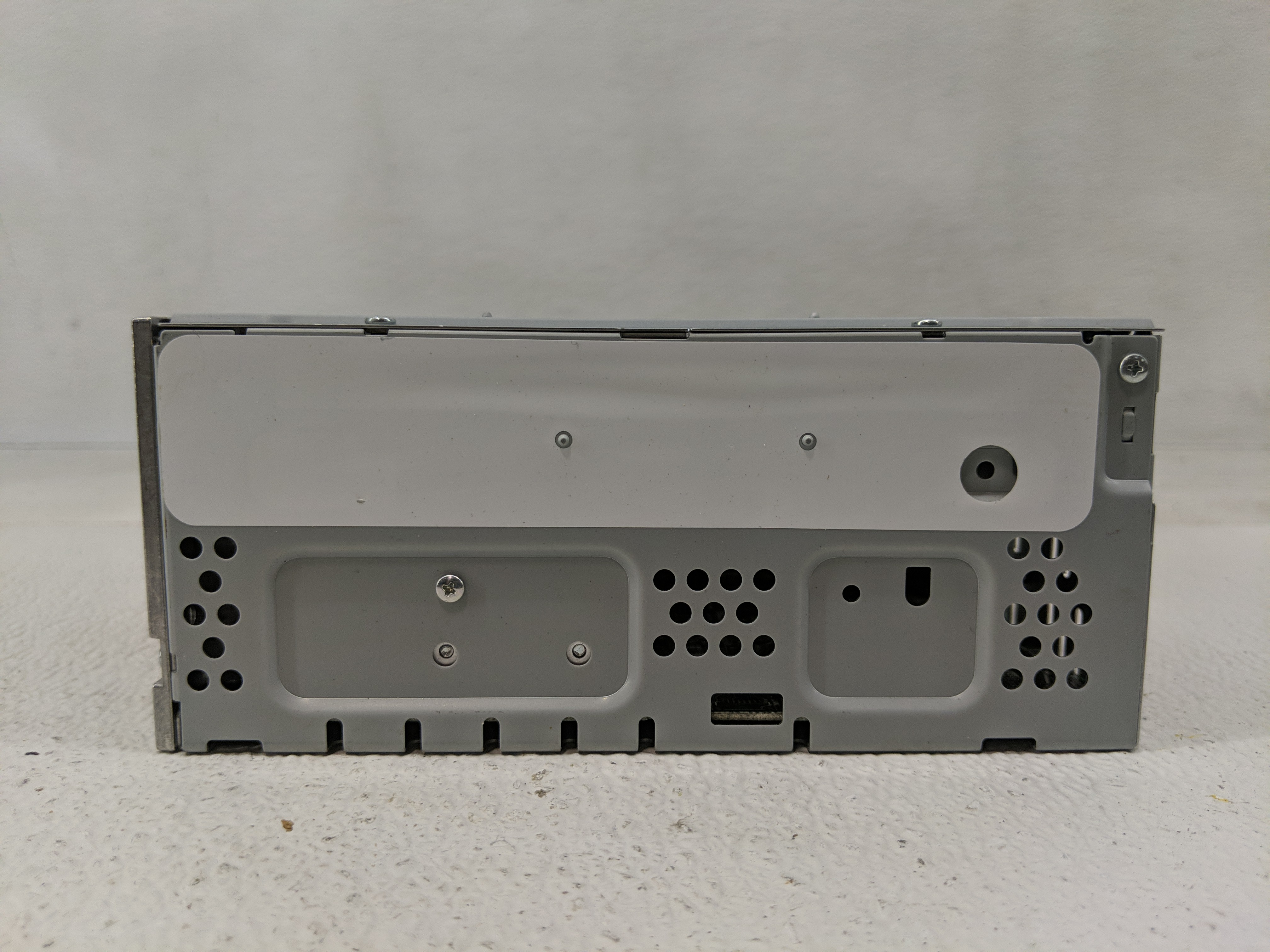 2019-2019 Ford Fusion Am Fm Cd Player Radio Receiver 1170753 - Oemusedautoparts1.com