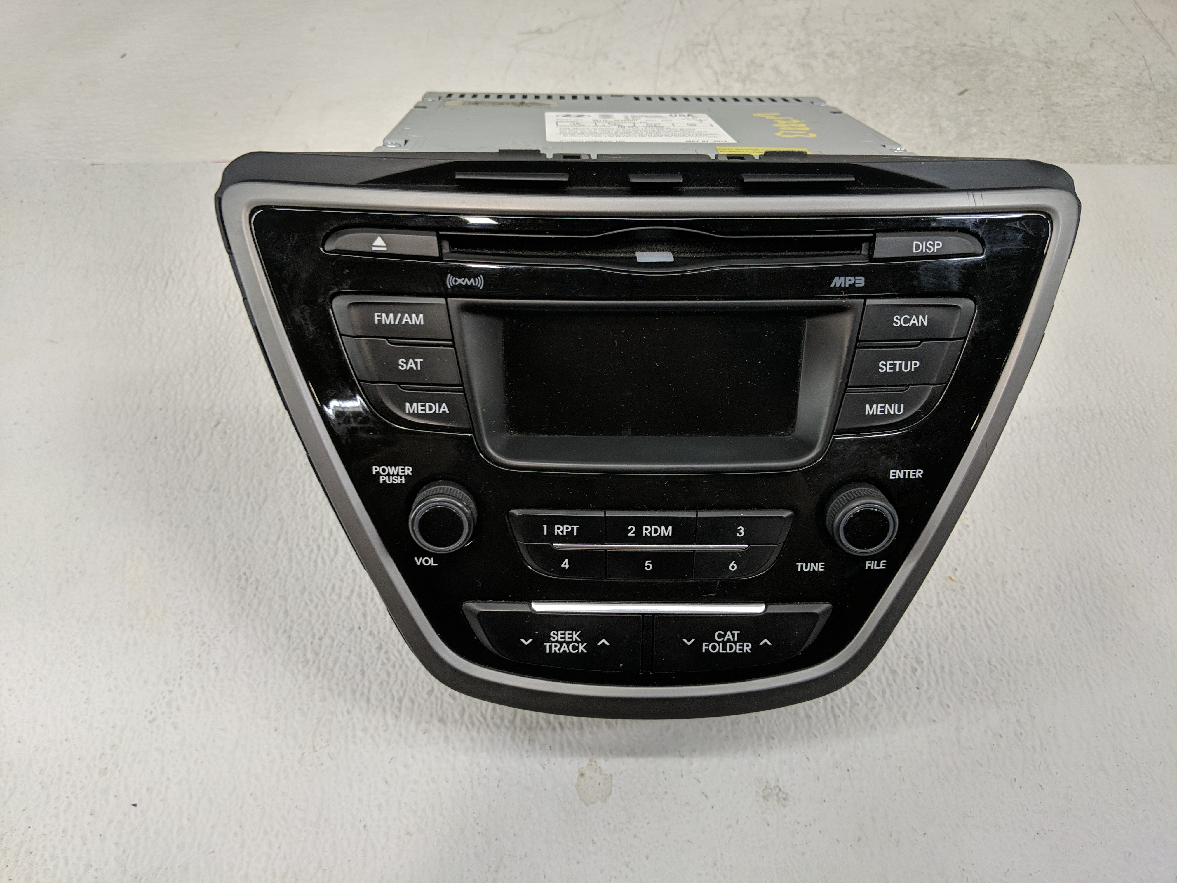 2014-2016 Hyundai Elantra Am Fm Cd Player Radio Receiver 1170921 - Oemusedautoparts1.com