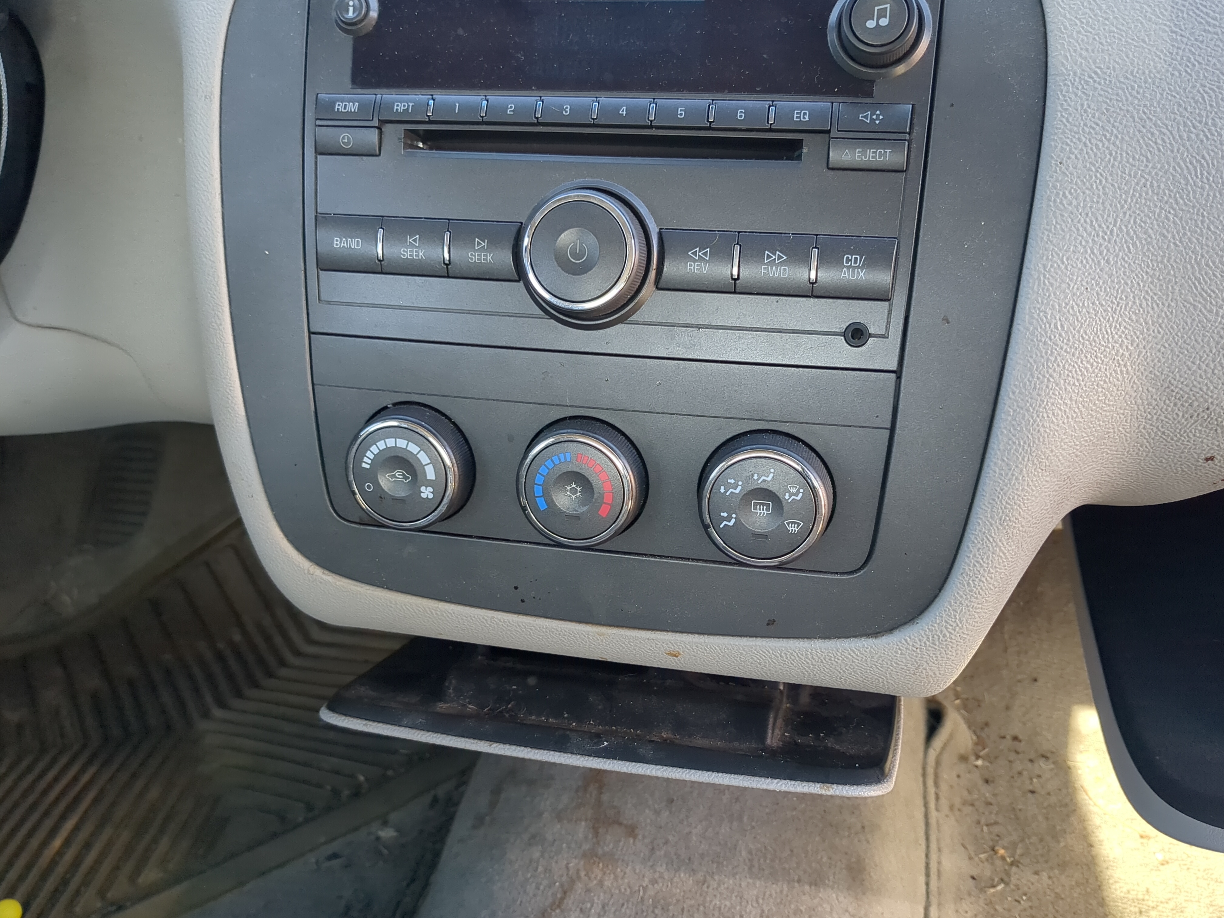 2007-2011 Buick Lucerne Ac Heater Climate Control 1170968 - Oemusedautoparts1.com
