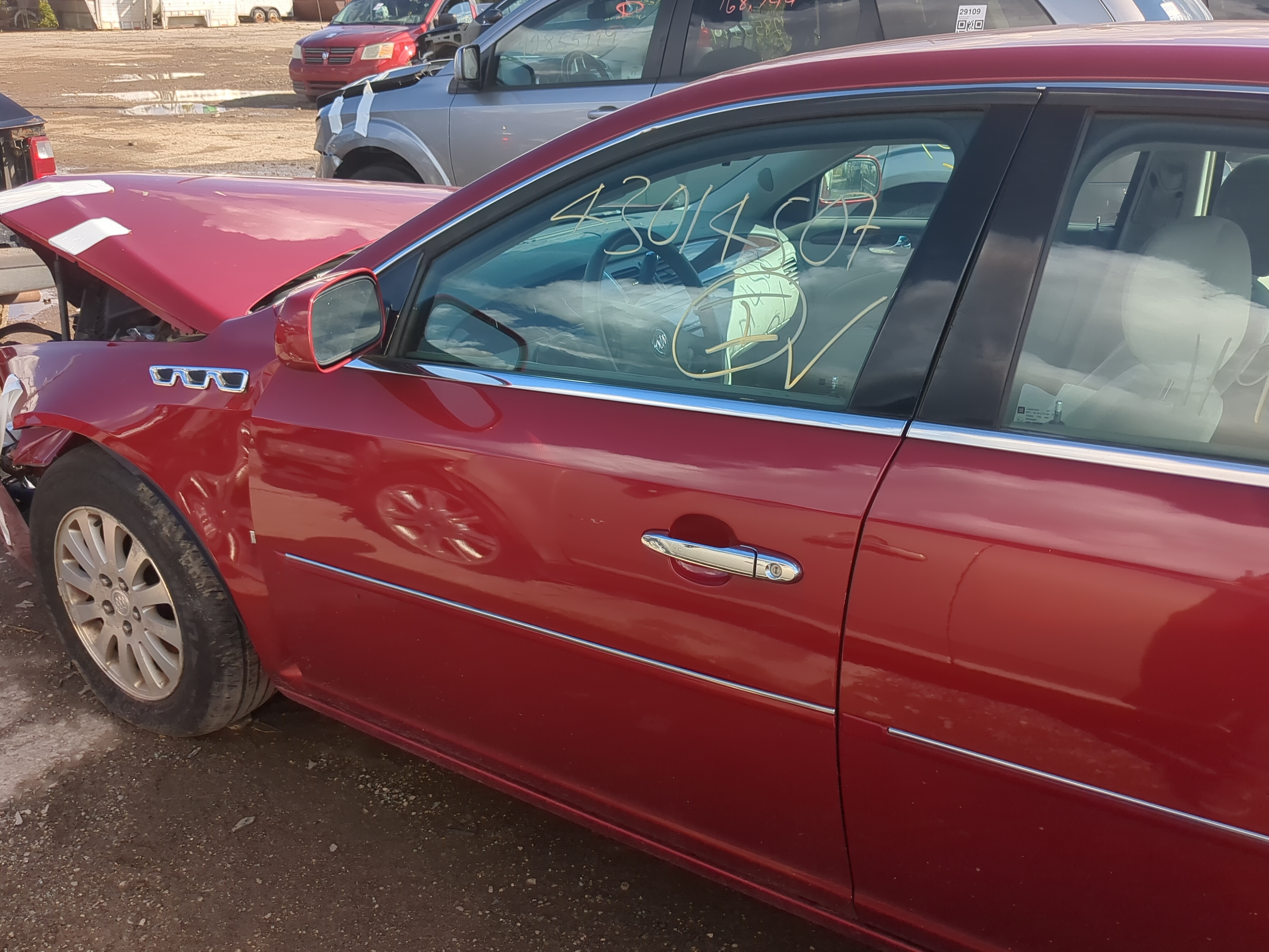 2006-2011 Buick Lucerne Driver Front Door Oem 1170996 - Oemusedautoparts1.com