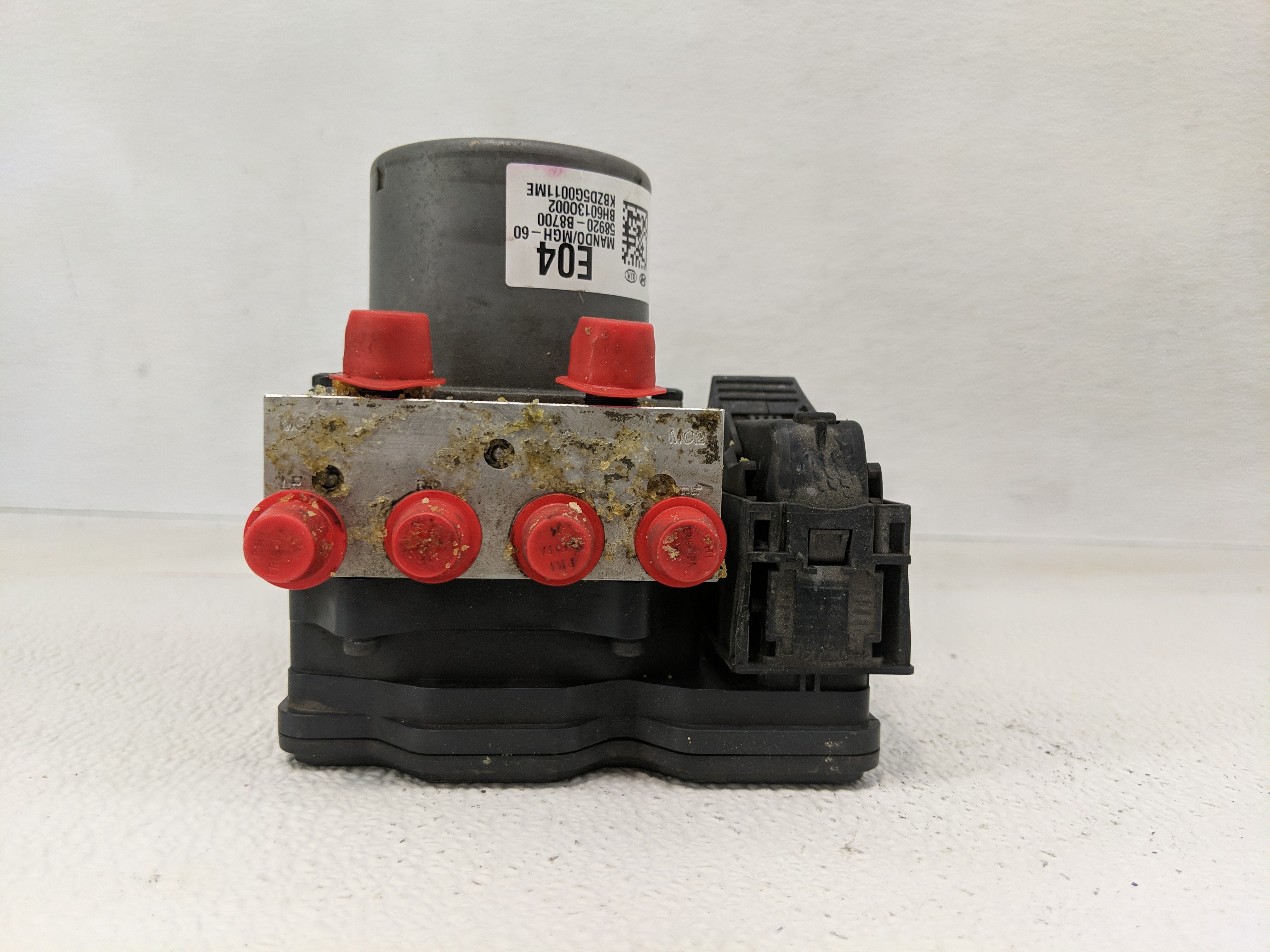 2013-2016 Hyundai Santa Fe Abs Pump Control Module 1171106 - Oemusedautoparts1.com